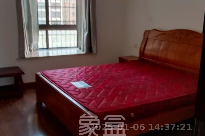 金南家园一期  3室2厅2卫   2500.00元/月室内图
