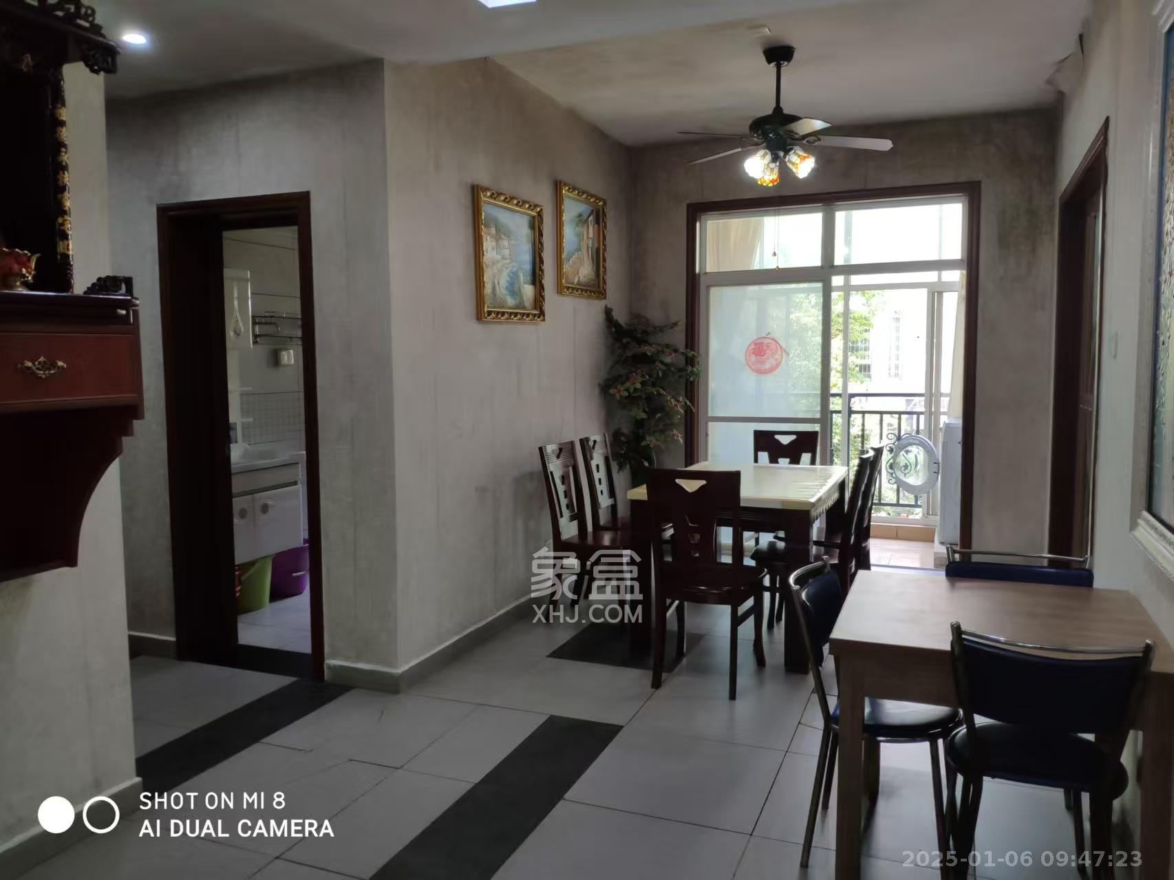 山水英伦 3室2厅1卫 2200.0元/月 山水英伦 3室2厅1卫 2200.0元/月室内图