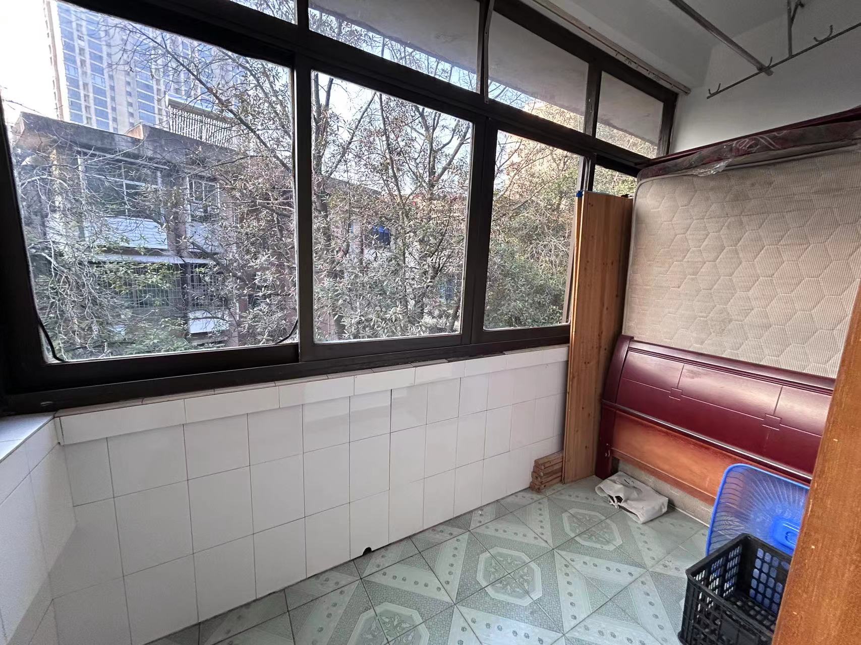 邮政培训中心家属区 2室2厅1卫 1100.0元/月 邮政培训中心家属区 2室2厅1卫 1100.0元/月室内图