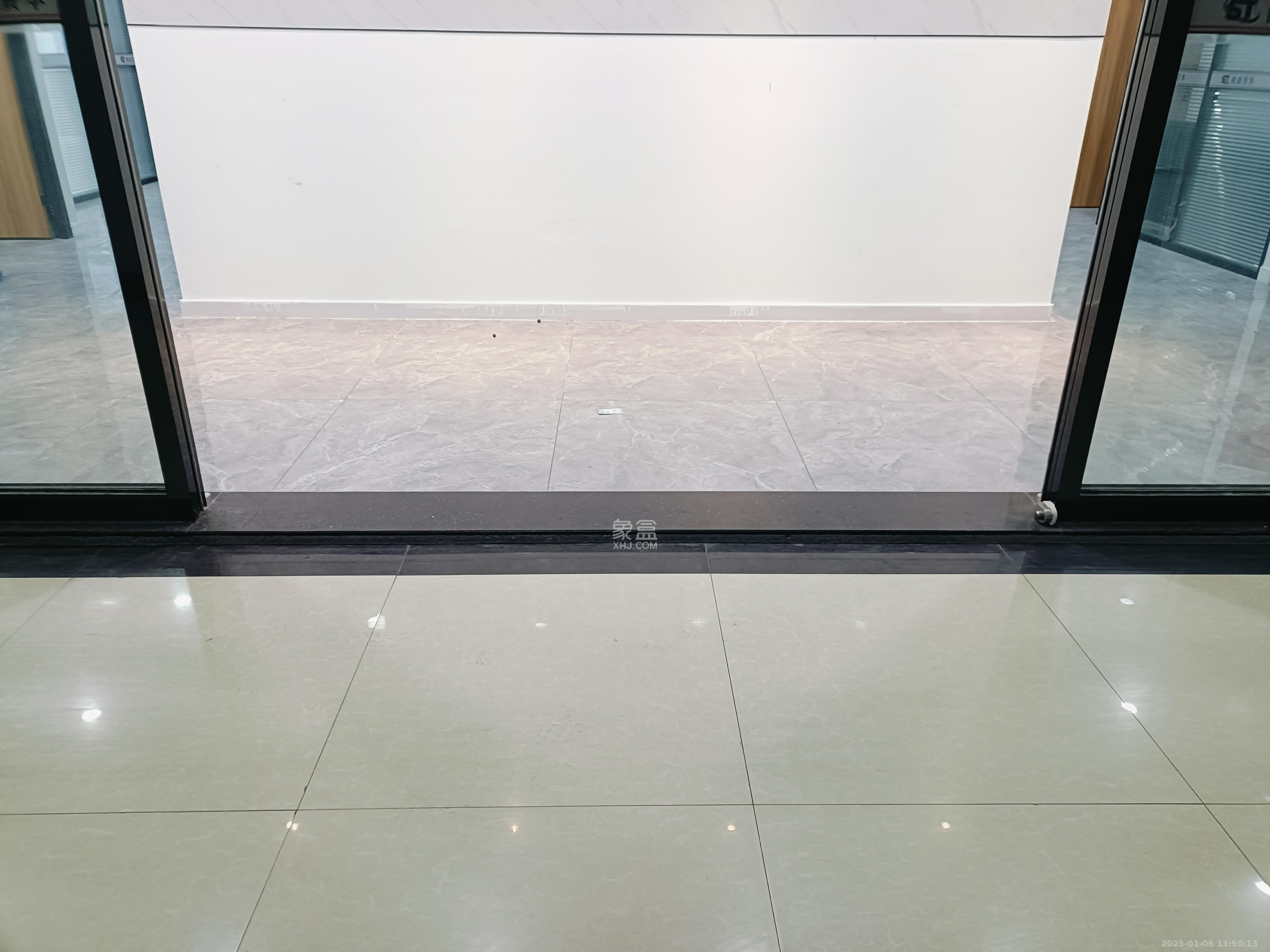 铭诚绿谷智慧产业园   238.99㎡      8000.0元/月室内图