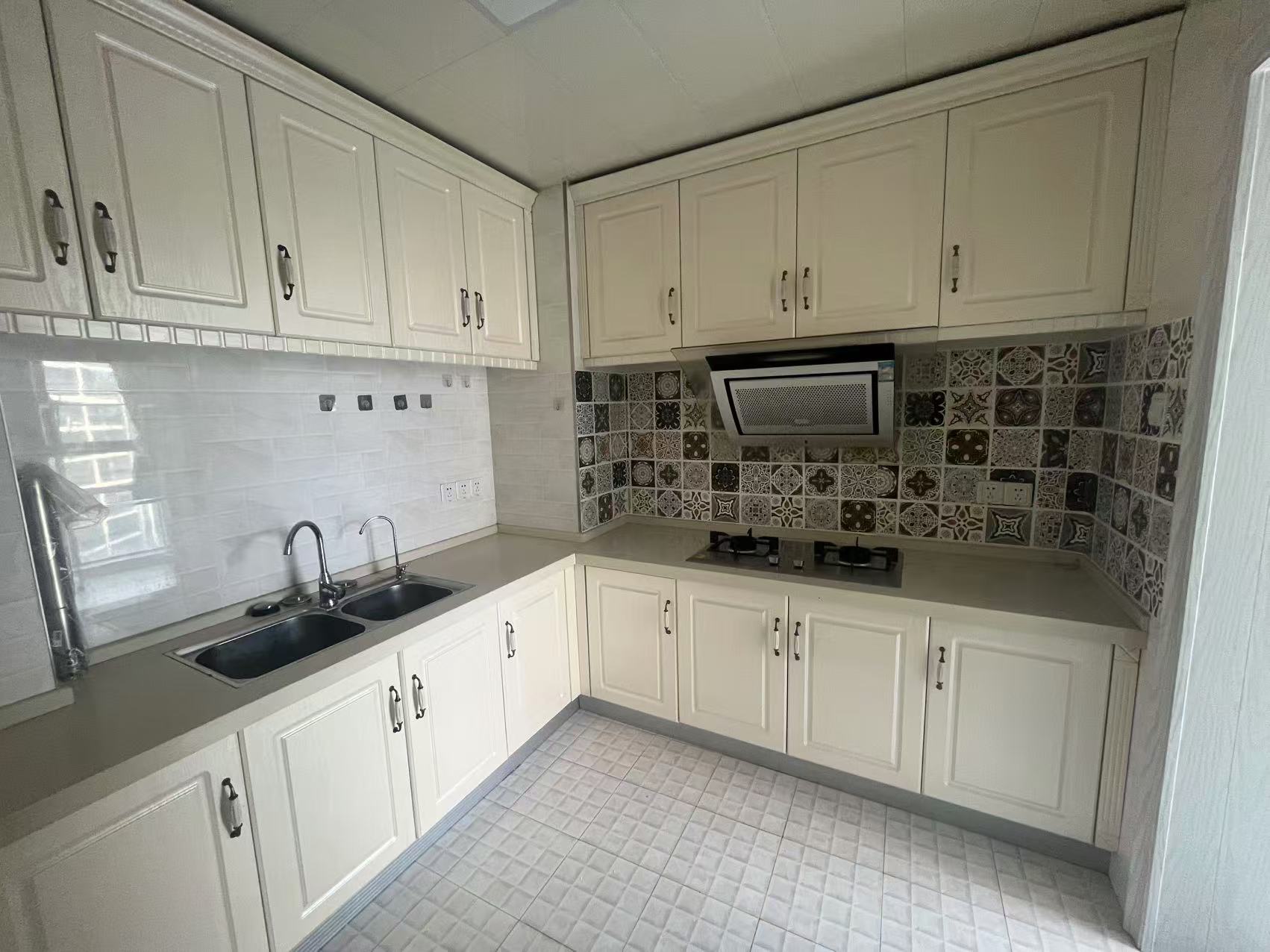 梓山湖领御 2室2厅1卫 1400.0元/月 梓山湖领御 2室2厅1卫 1400.0元/月室内图