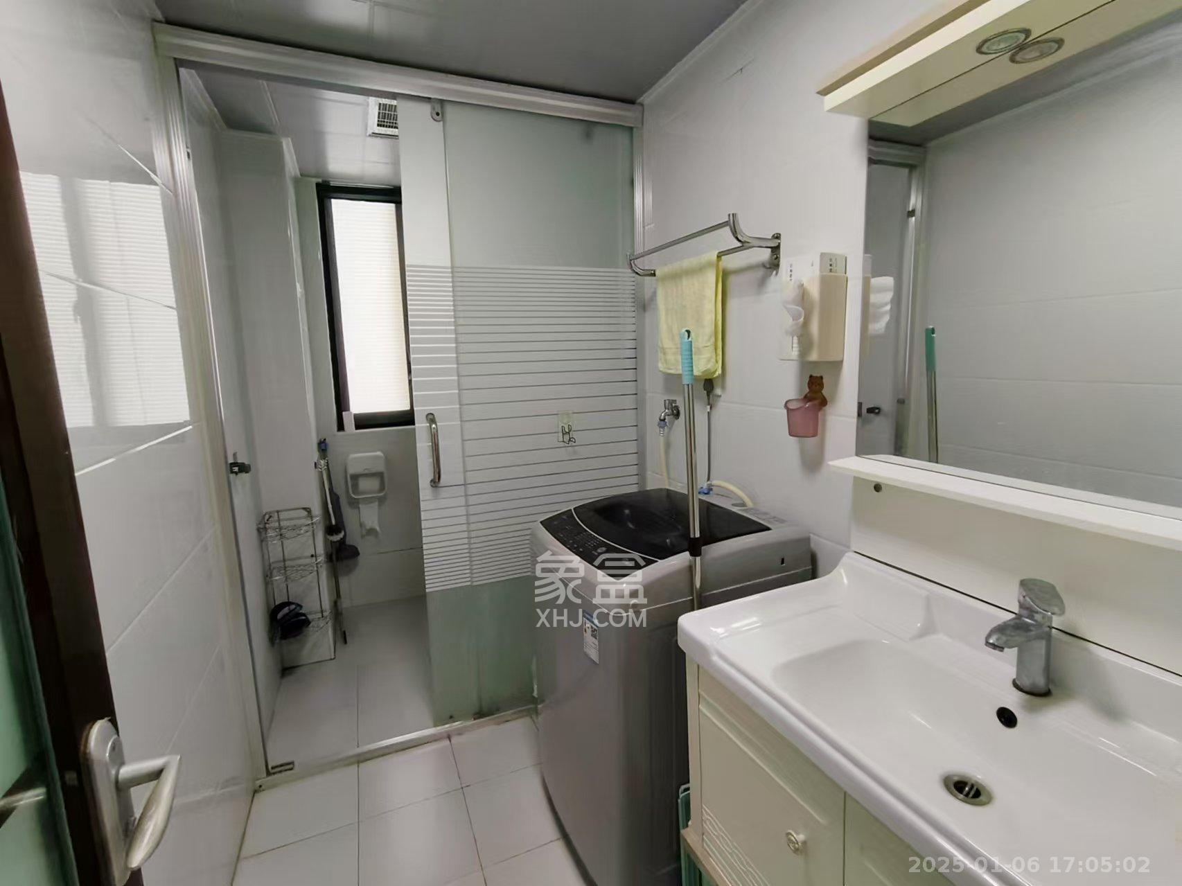 天易江湾广场  2室2厅1卫    1580.0元/月 天易江湾广场  2室2厅1卫    1580.0元/月室内图