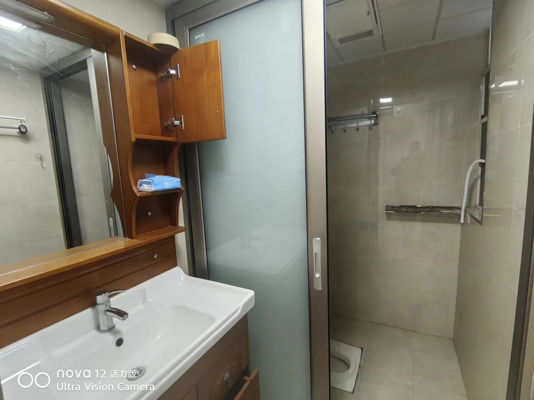 碧桂园梓山府 2室2厅2卫 1600.0元/月 碧桂园梓山府 2室2厅2卫 1600.0元/月室内图