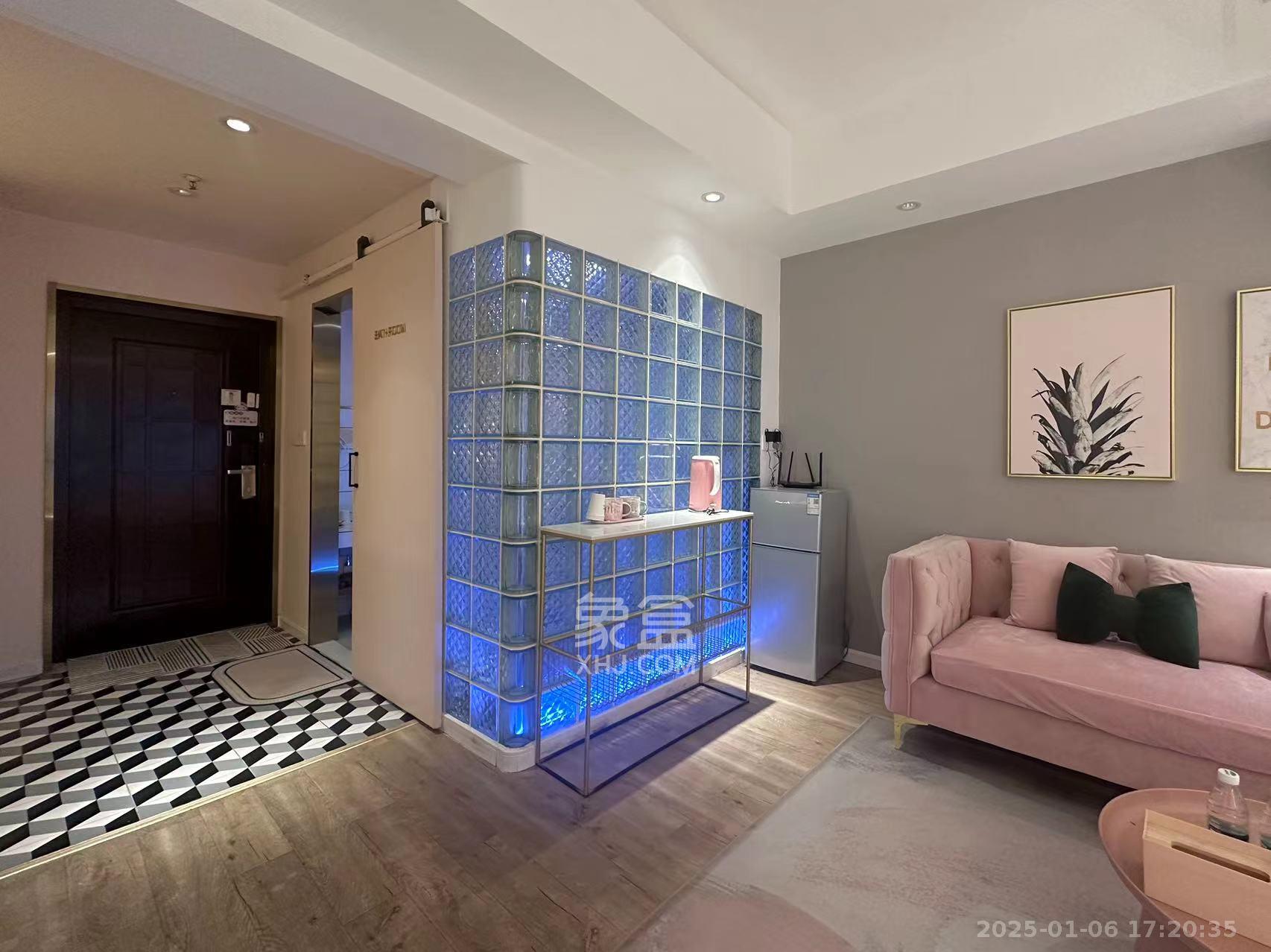 摩天一号 1室1厅1卫 2800.0元/月 摩天一号 1室1厅1卫 2800.0元/月室内图