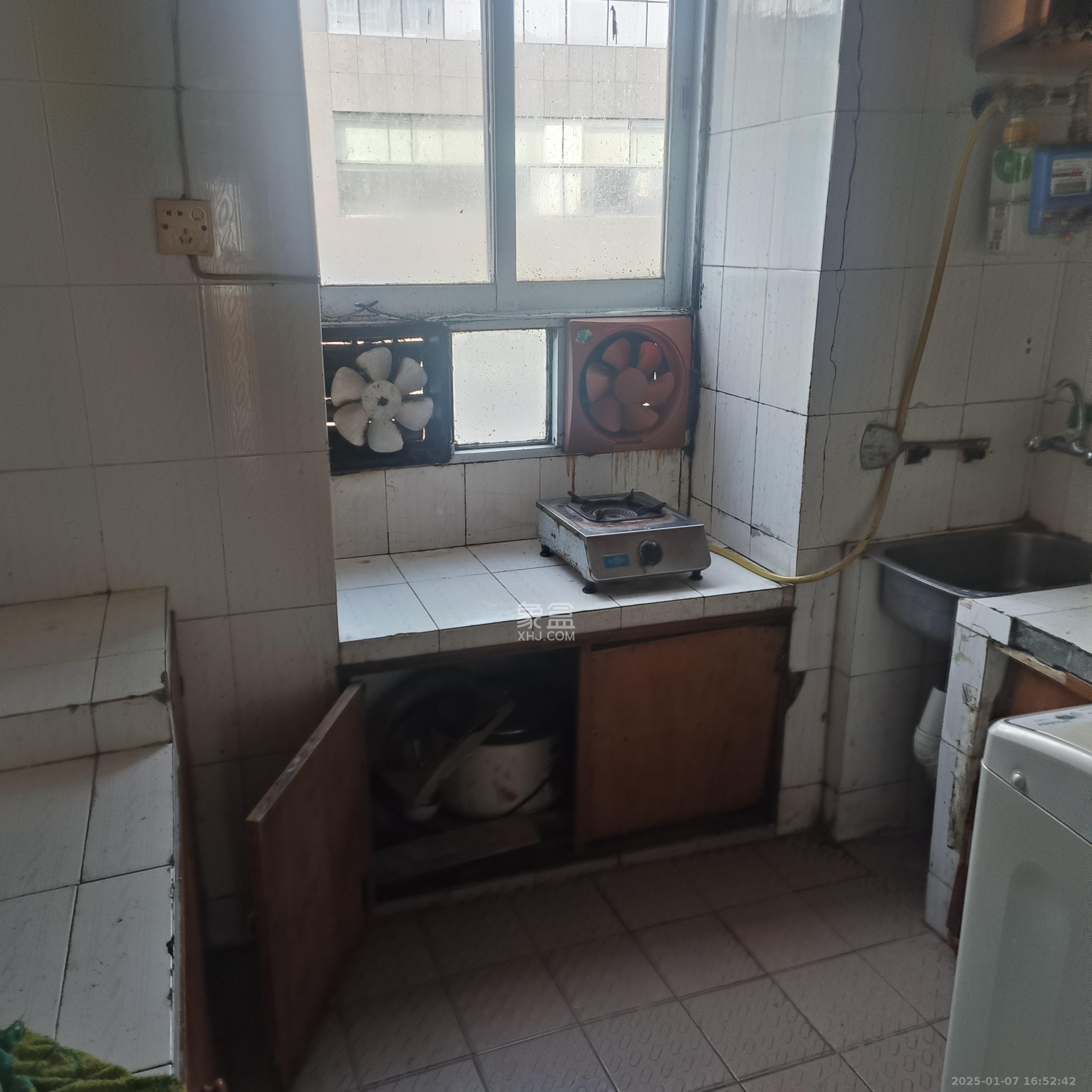 韭菜园  2室1厅1卫    1300.0元/月 韭菜园  2室1厅1卫    1300.0元/月室内图