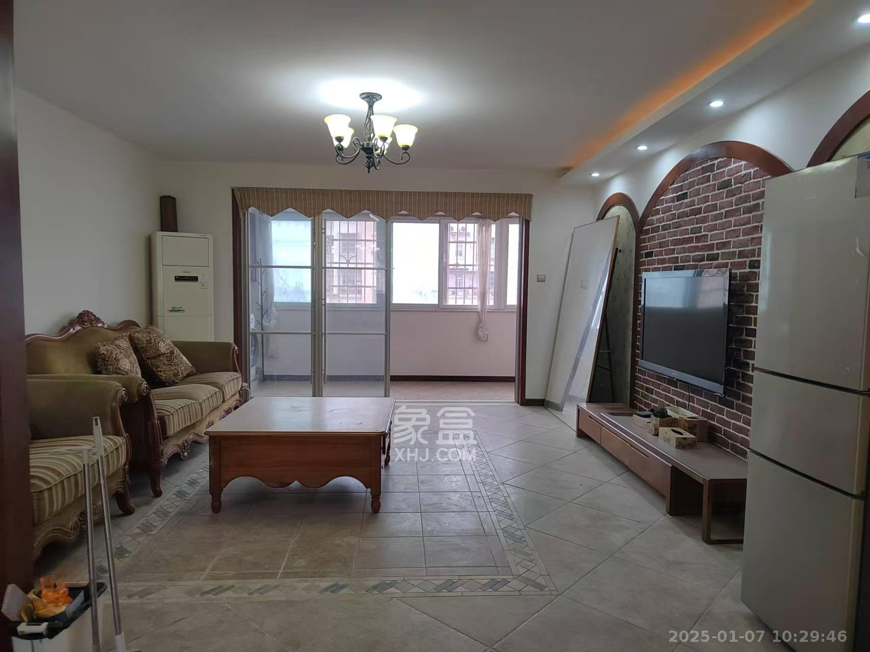 海利科院佳园 4室2厅2卫 3000.0元/月 海利科院佳园 4室2厅2卫 3000.0元/月室内图