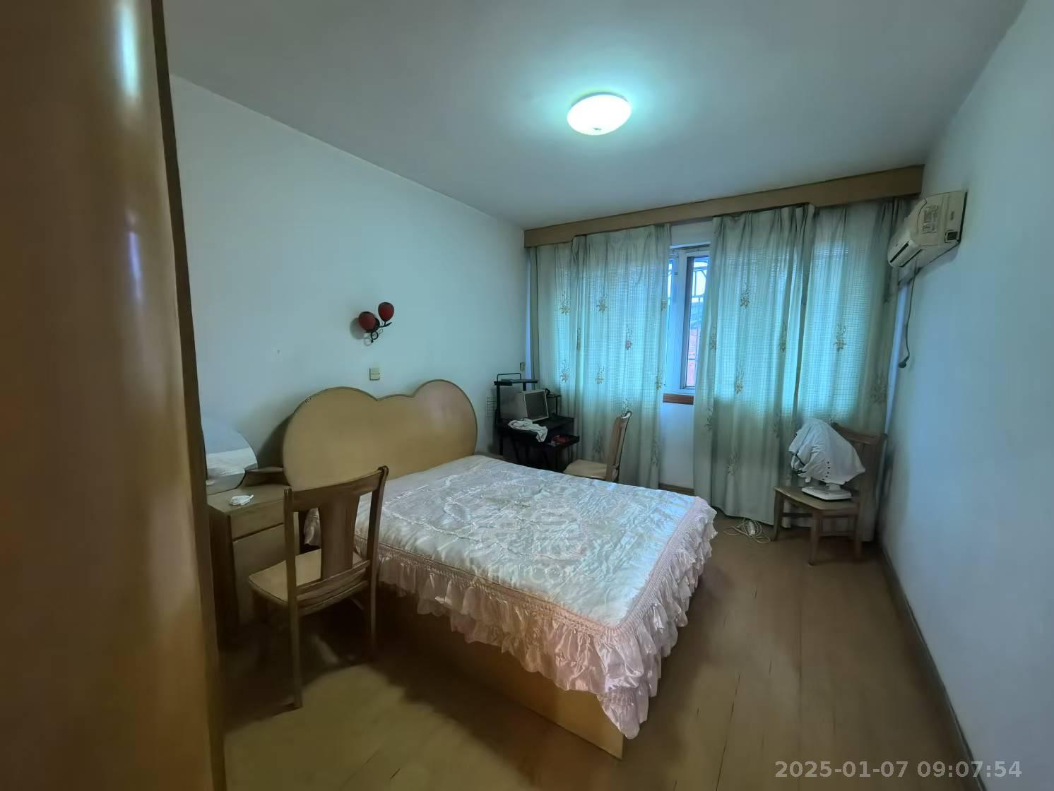 东方工具厂 2室1厅1卫 700.0元/月 东方工具厂 2室1厅1卫 700.0元/月室内图