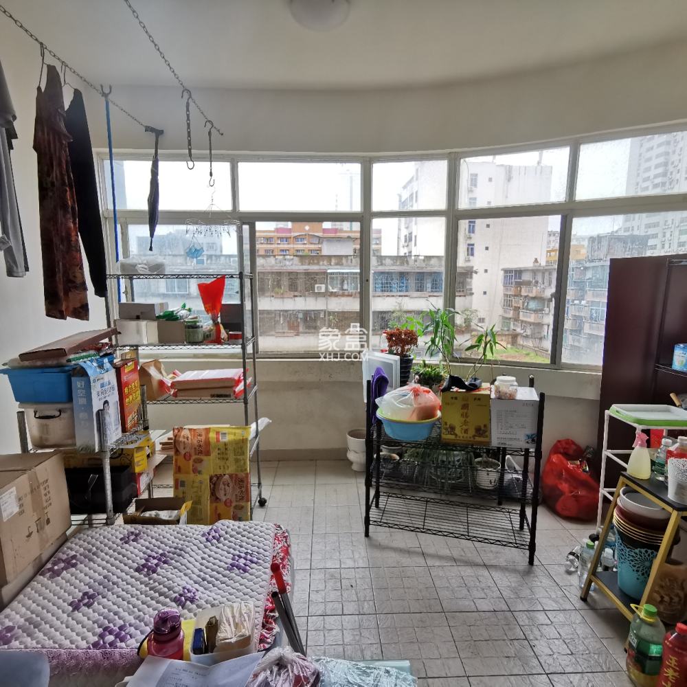 昌茂清华园 2室2厅1卫 190.0万 昌茂清华园 2室2厅1卫 190.0万室内图