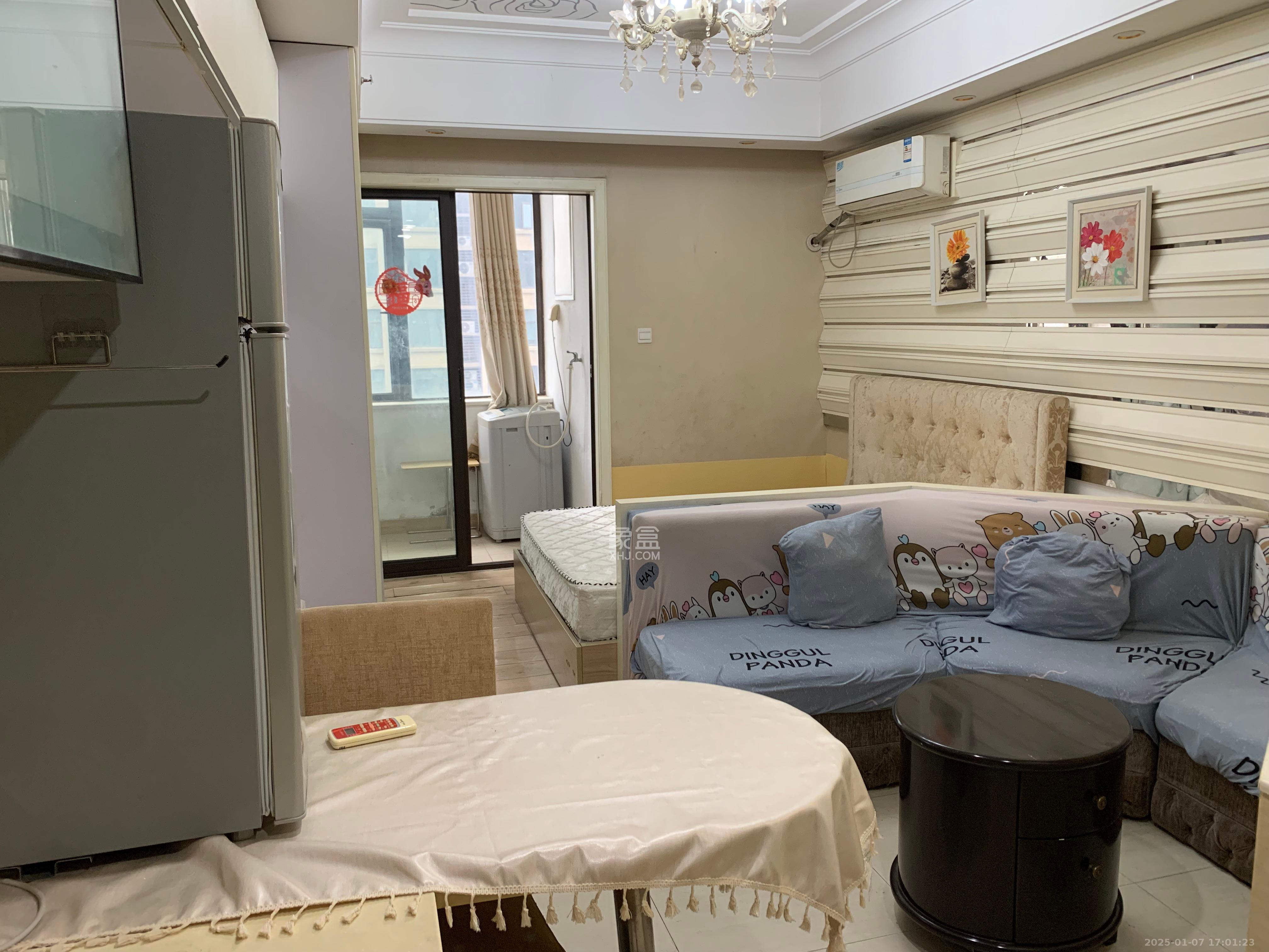 喜盈门范城 1室1厅1卫 1300.0元/月 喜盈门范城 1室1厅1卫 1300.0元/月室内图