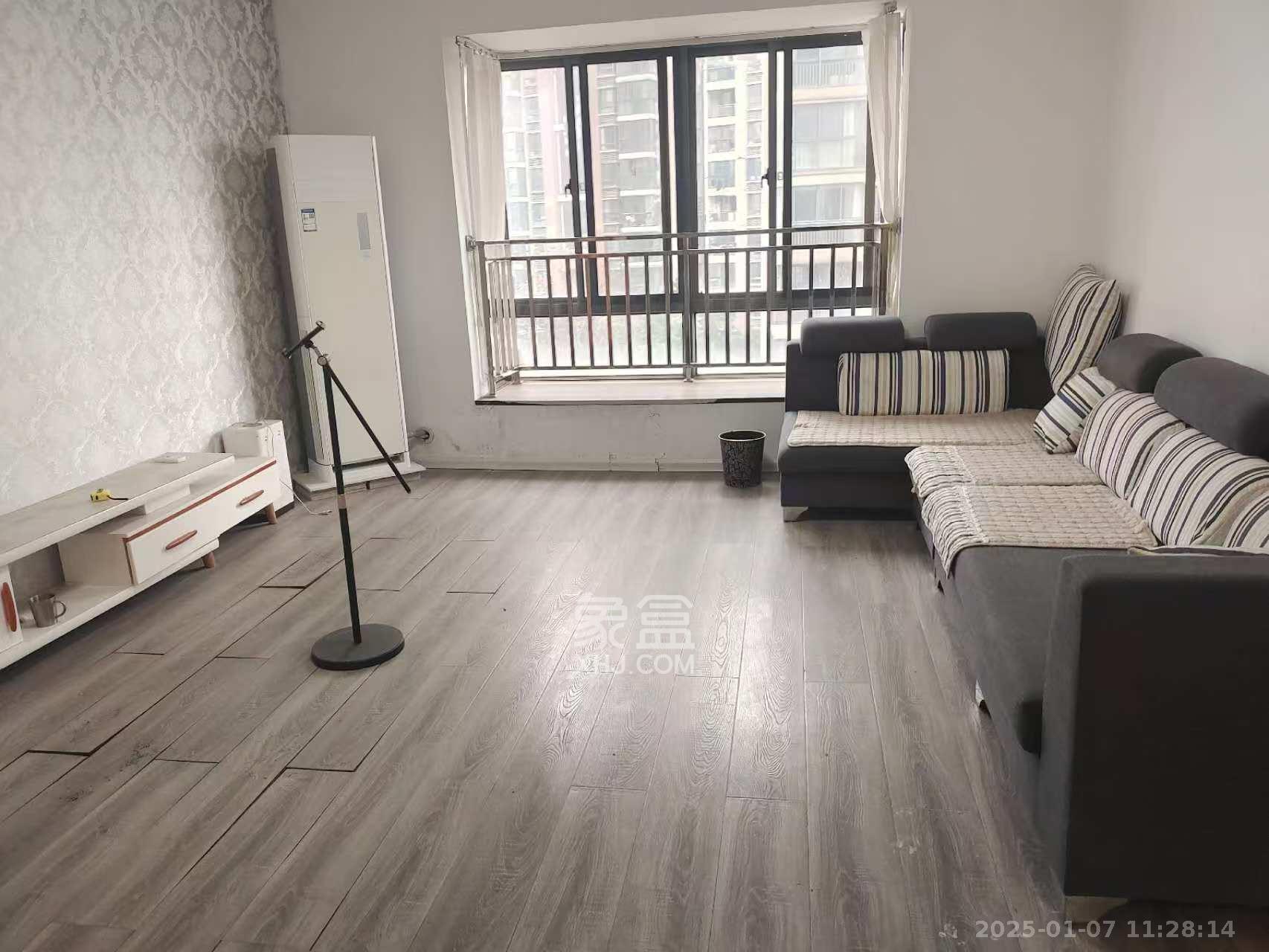 鑫远湘府逸园 4室2厅1卫 2500.0元/月 鑫远湘府逸园 4室2厅1卫 2500.0元/月室内图