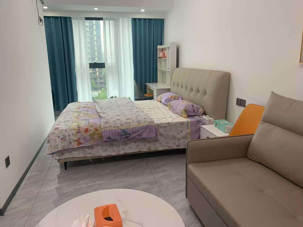 宝基广场  1室1厅1卫    1500.0元/月 宝基广场  1室1厅1卫    1500.0元/月室内图