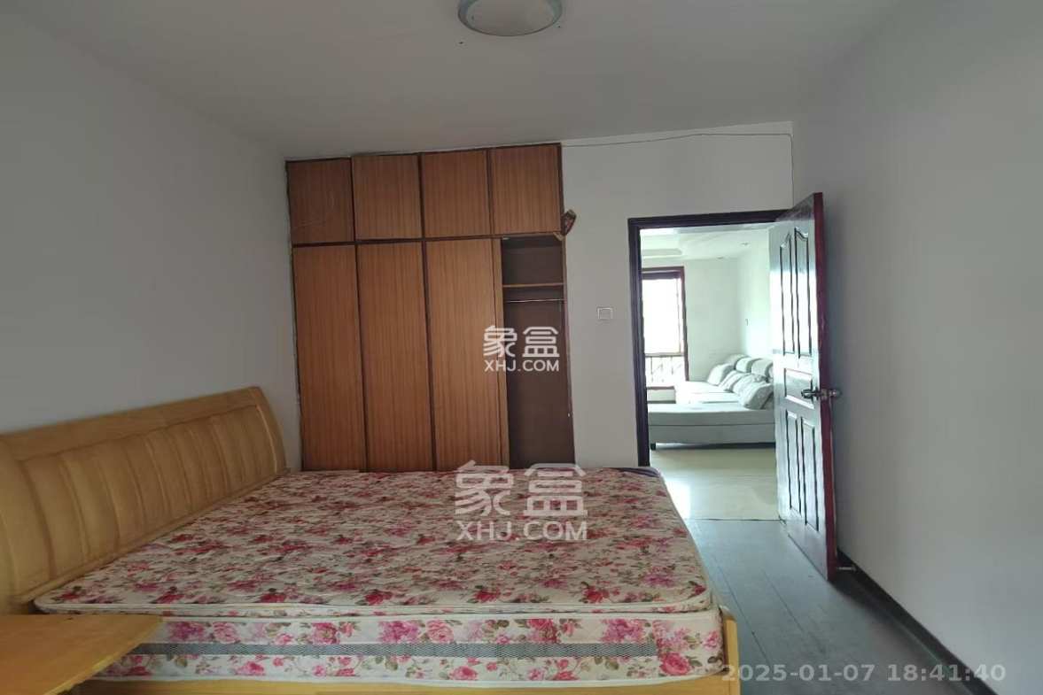 仁和家园 3室2厅1卫 1500.0元/月 仁和家园 3室2厅1卫 1500.0元/月室内图