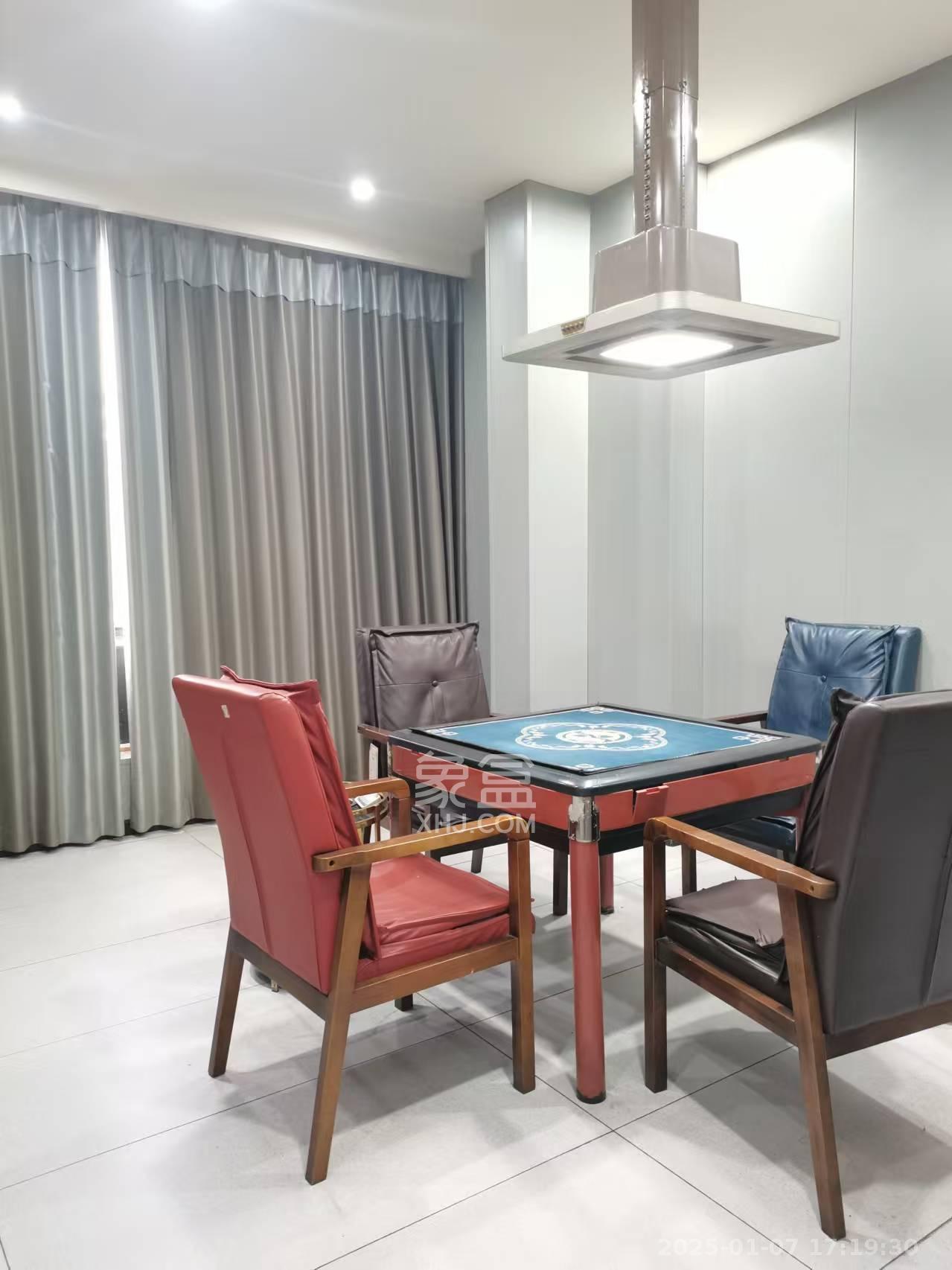 圆梦花园 14室3厅6卫 8300.0元/月 圆梦花园 14室3厅6卫 8300.0元/月室内图