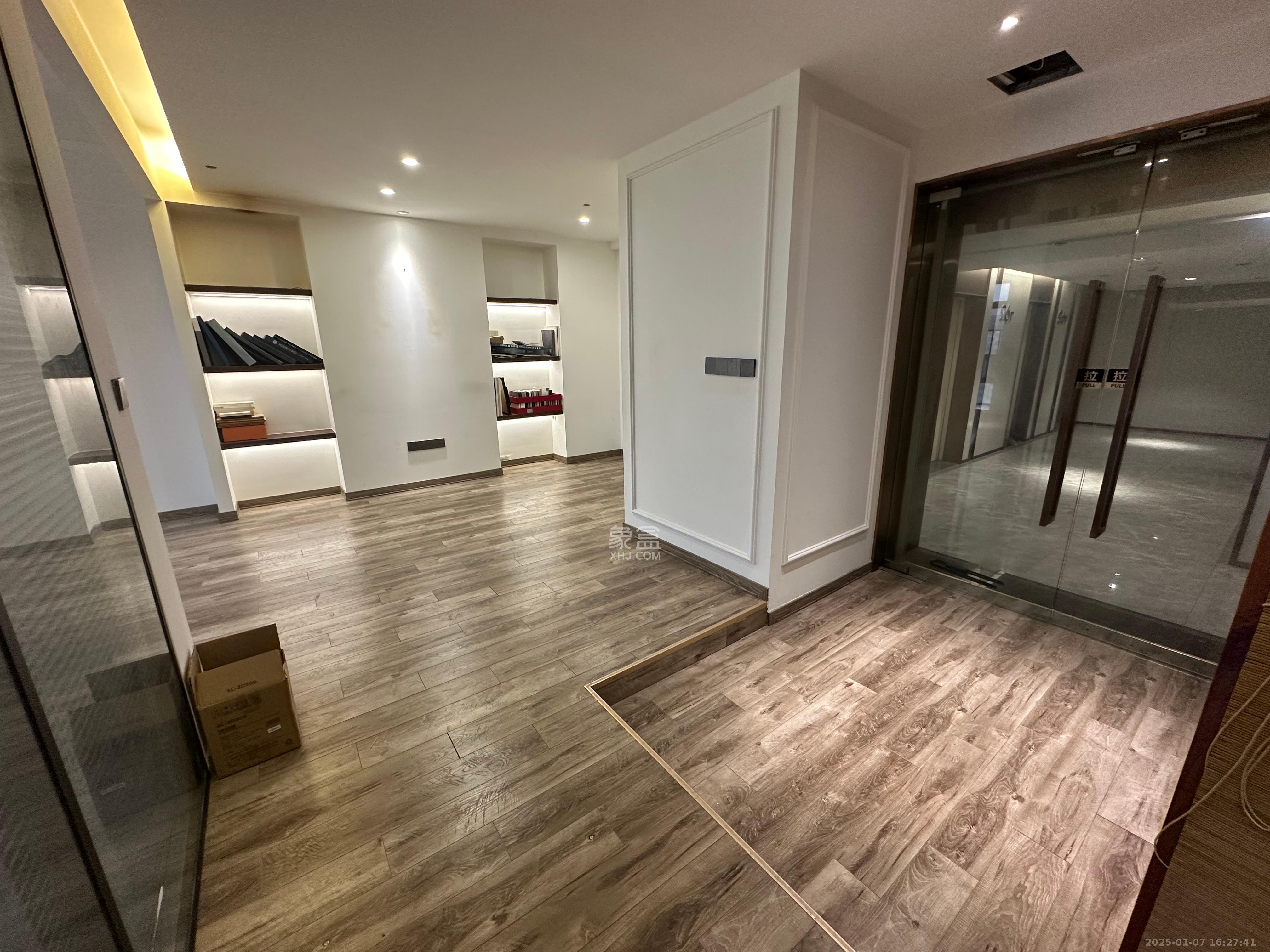 长沙高铁吾悦广场  1室1厅1卫    6800.0元/月室内图