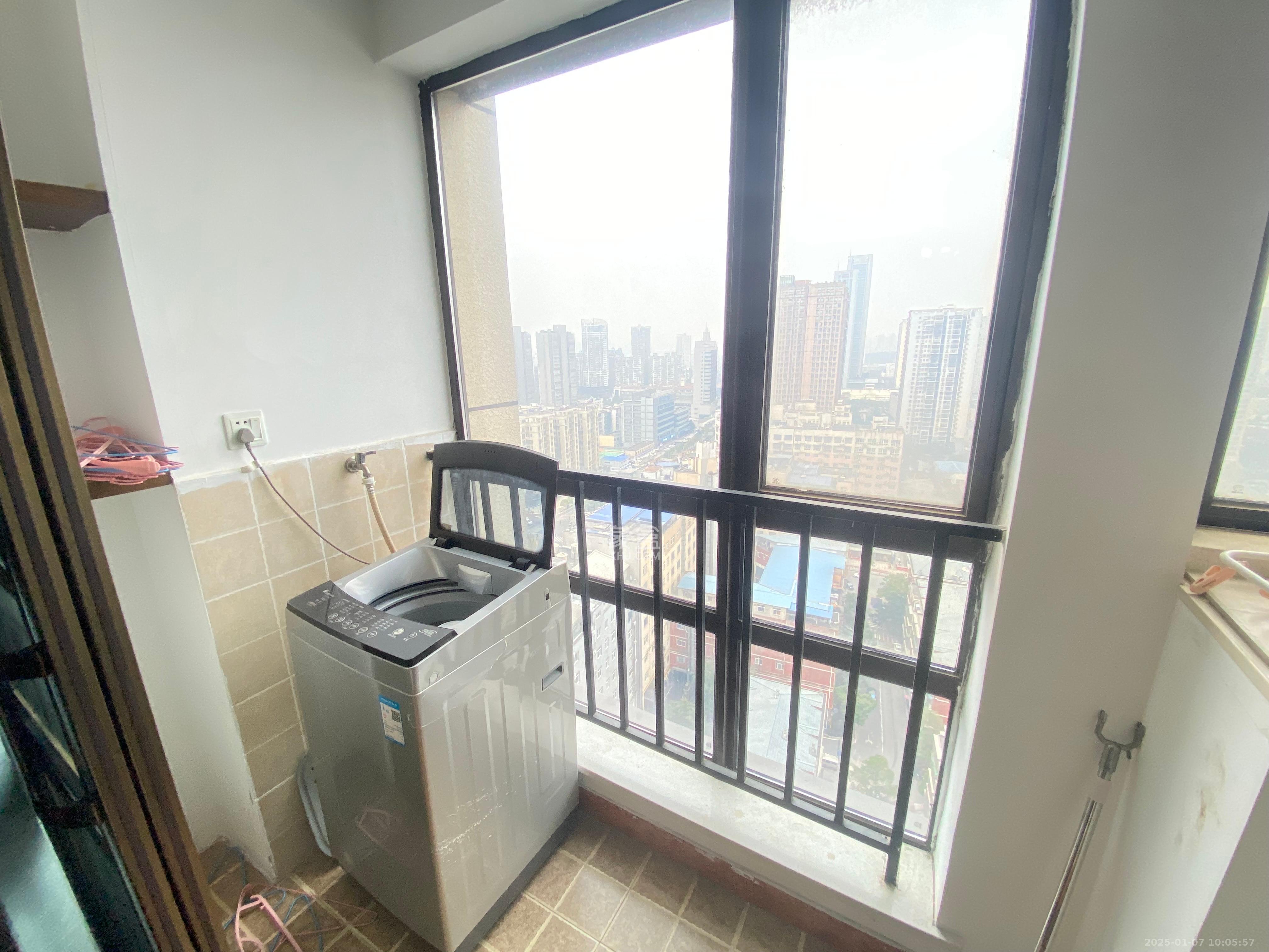 博雅例外  1室1厅1卫    1400.0元/月室内图