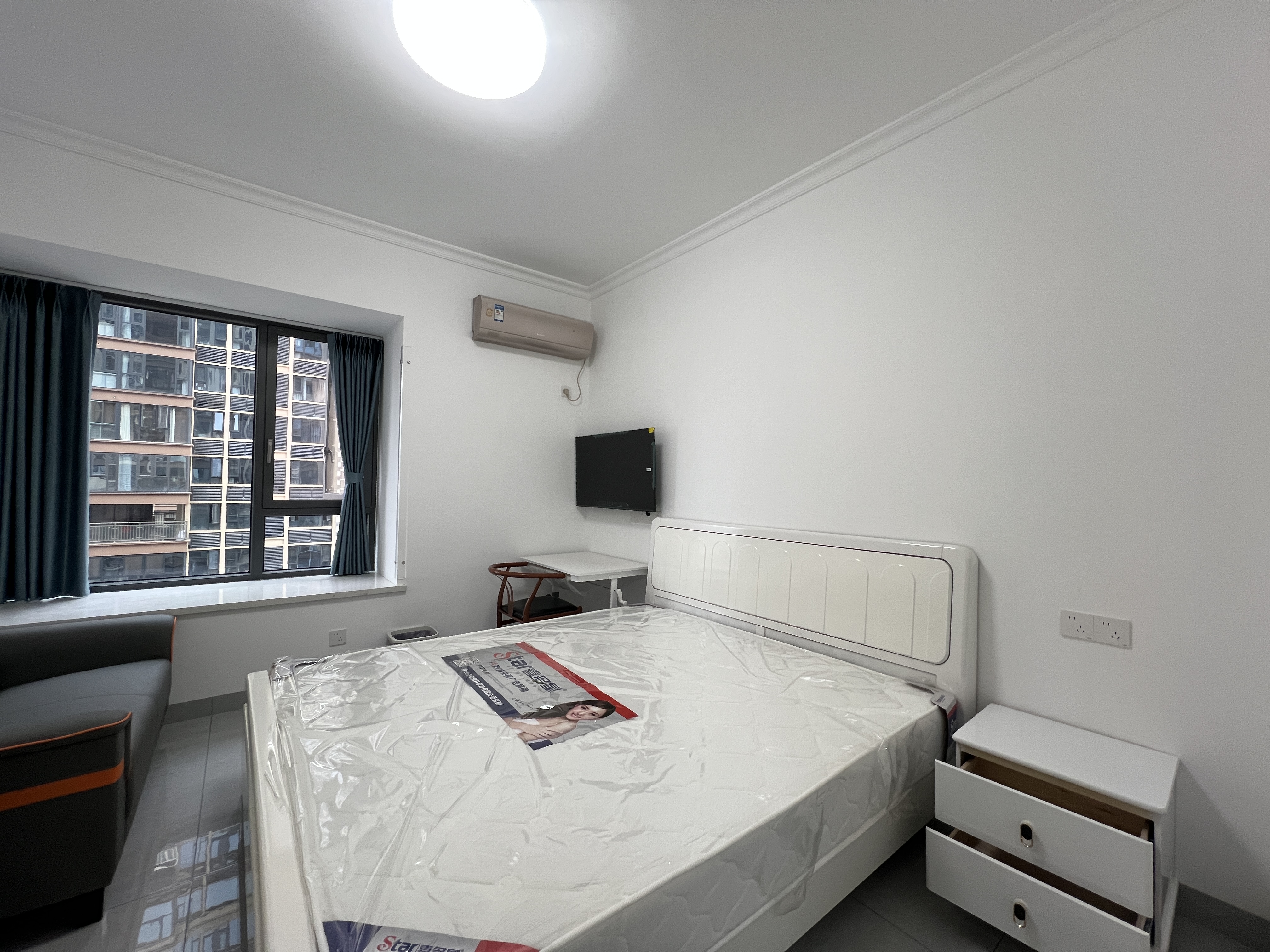 缇香名苑二期 3室2厅2卫 2280.0元/月 缇香名苑二期 3室2厅2卫 2280.0元/月室内图