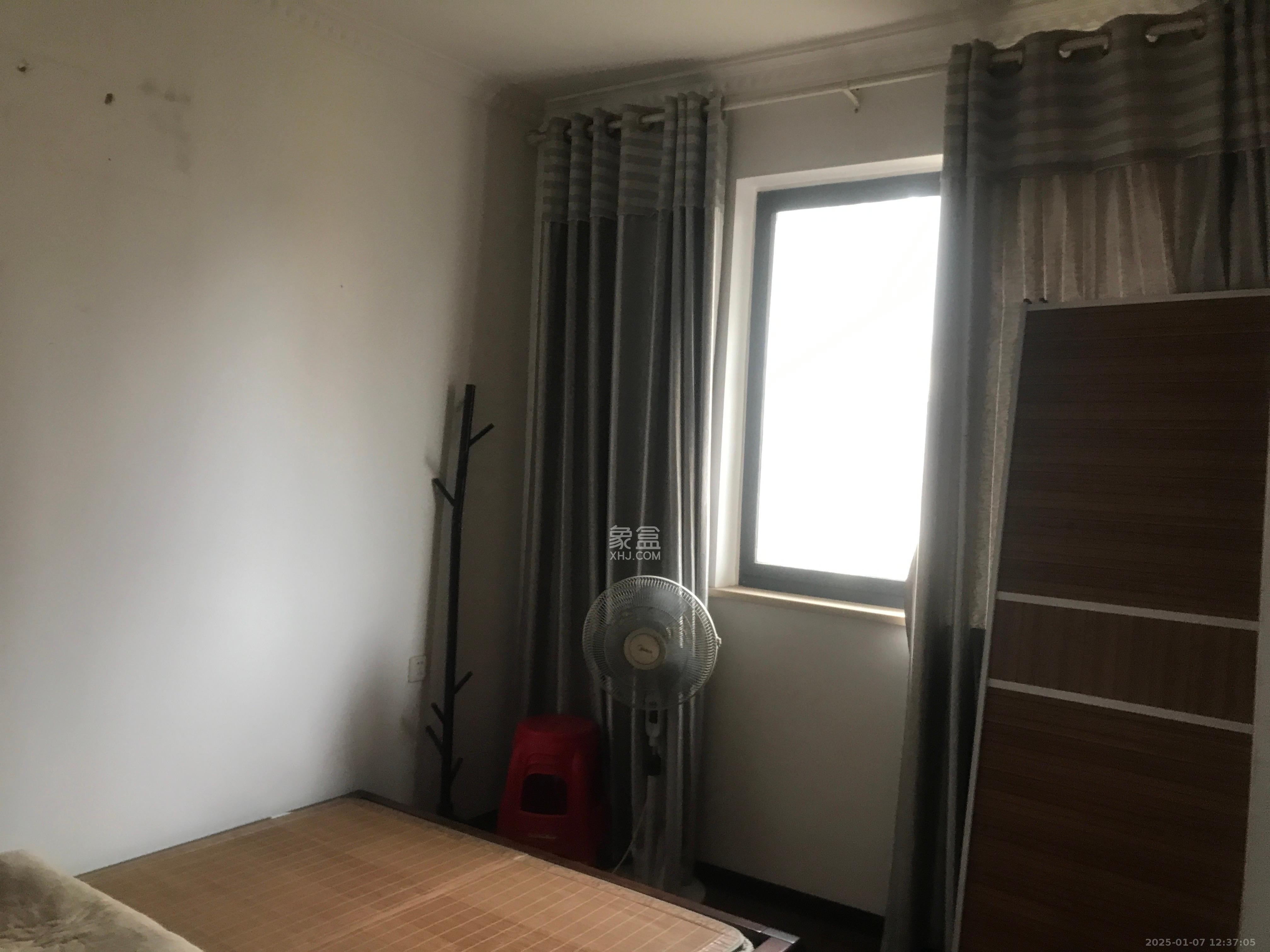 澳海澜庭 3室2厅1卫 1600.0元/月 澳海澜庭 3室2厅1卫 1600.0元/月室内图