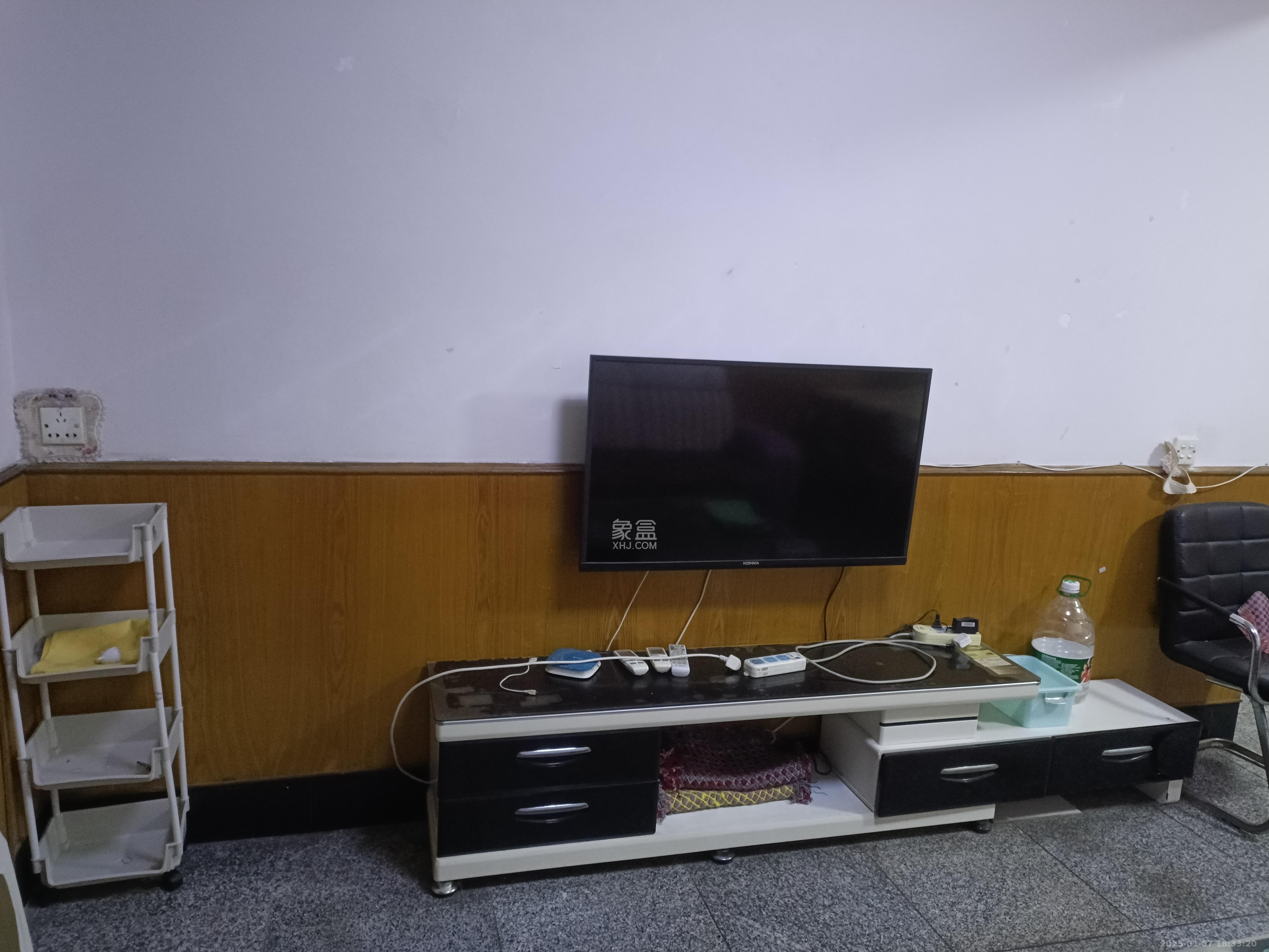 轻工设计院  2室2厅1卫   1200.00元/月室内图