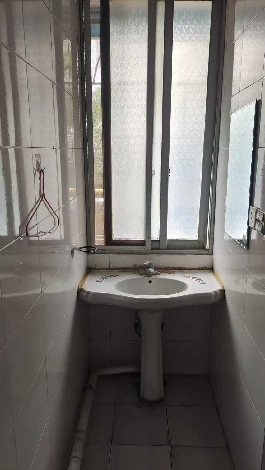 富桥市场 4室2厅2卫 1180.0元/月 富桥市场 4室2厅2卫 1180.0元/月室内图