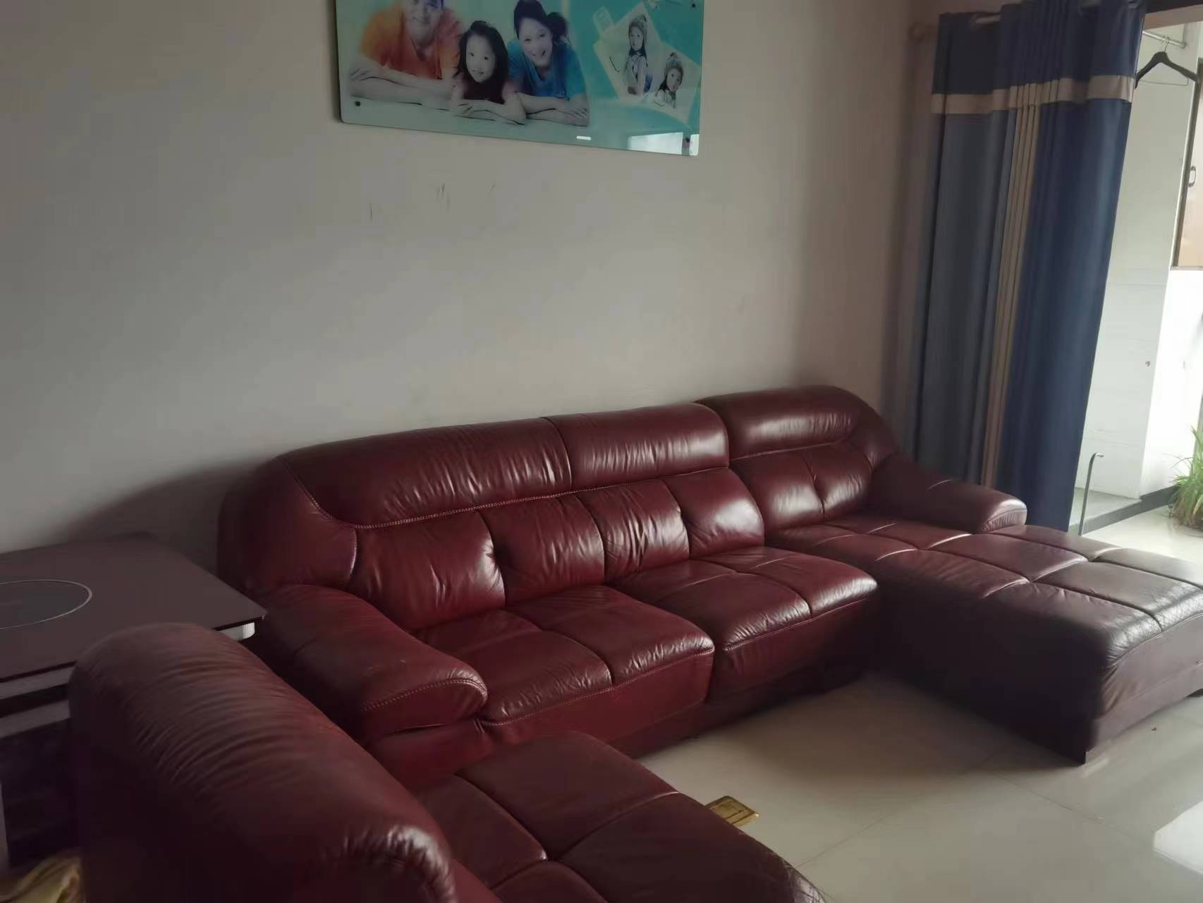 金园小区  3室2厅2卫    1800.0元/月 金园小区  3室2厅2卫    1800.0元/月室内图