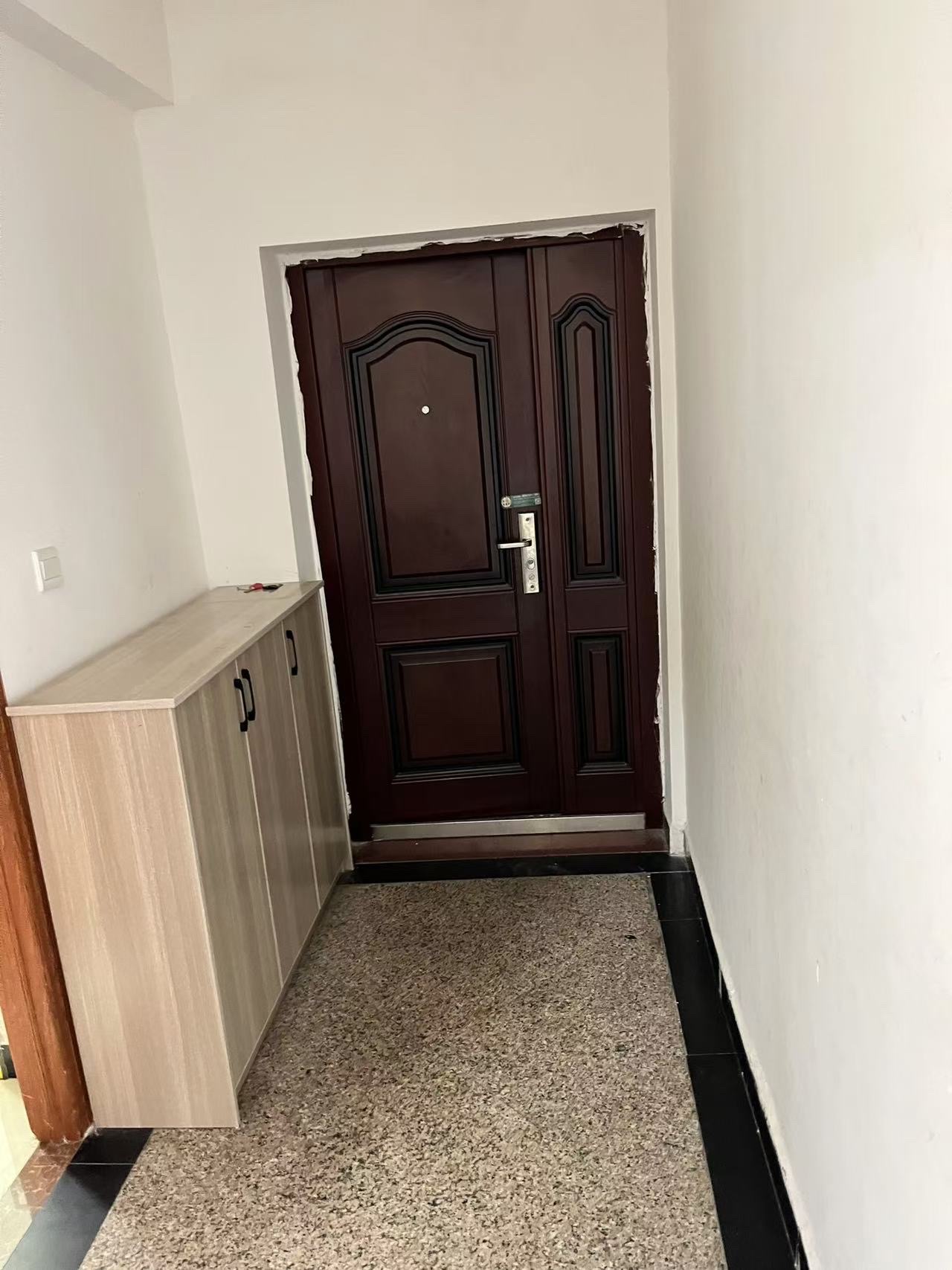 南垅社区(A区) 2室2厅2卫 800.0元/月 南垅社区(A区) 2室2厅2卫 800.0元/月室内图