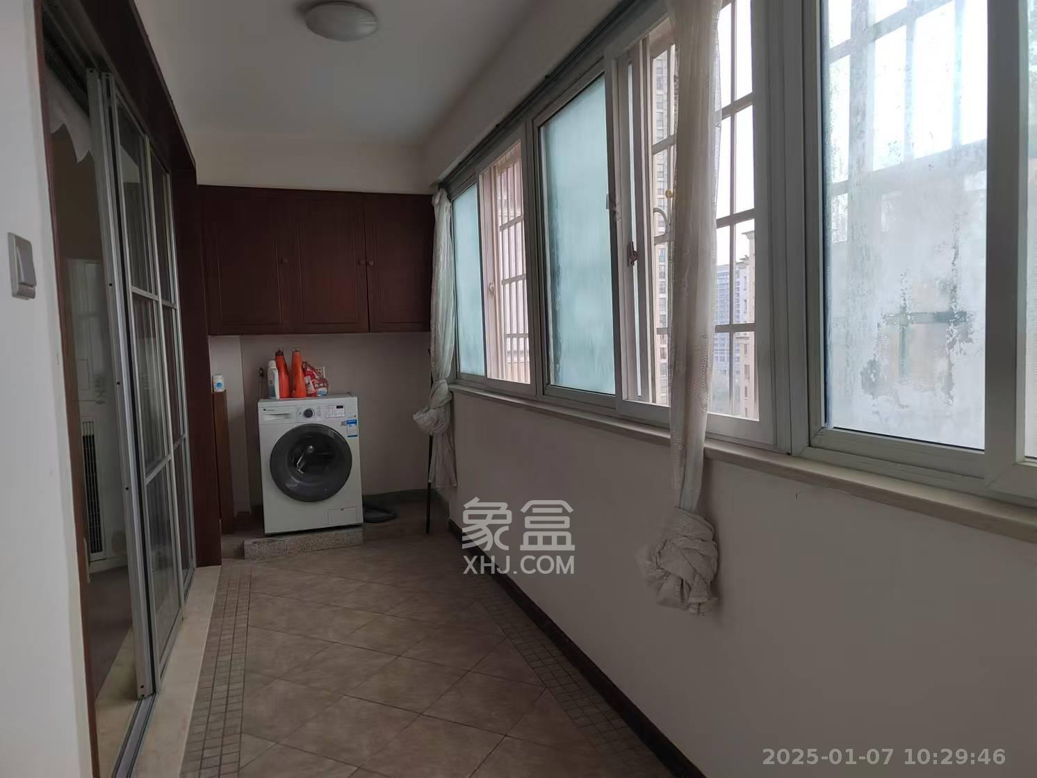 海利科院佳园 4室2厅2卫 3000.0元/月 海利科院佳园 4室2厅2卫 3000.0元/月室内图