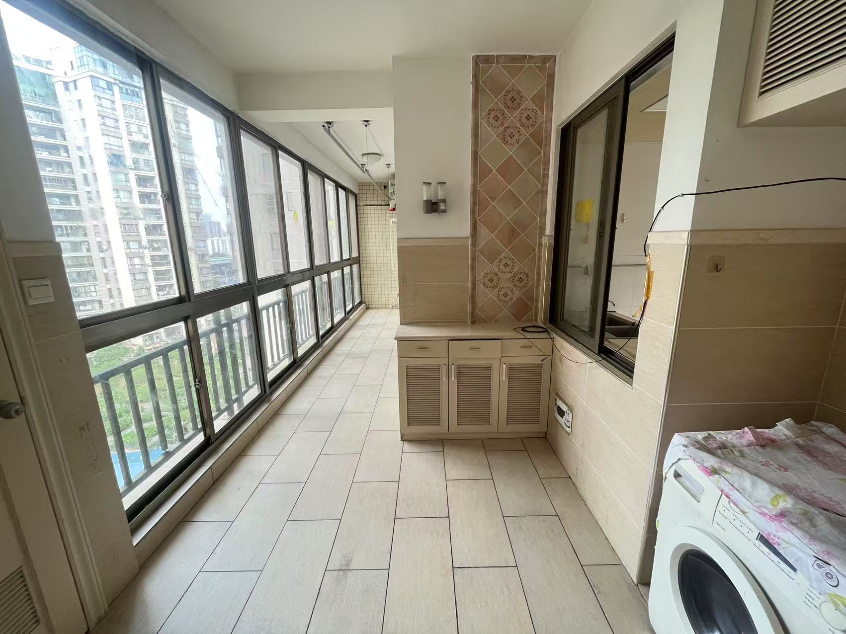 禧福新城 3室2厅2卫 150.0万 禧福新城 3室2厅2卫 150.0万室内图