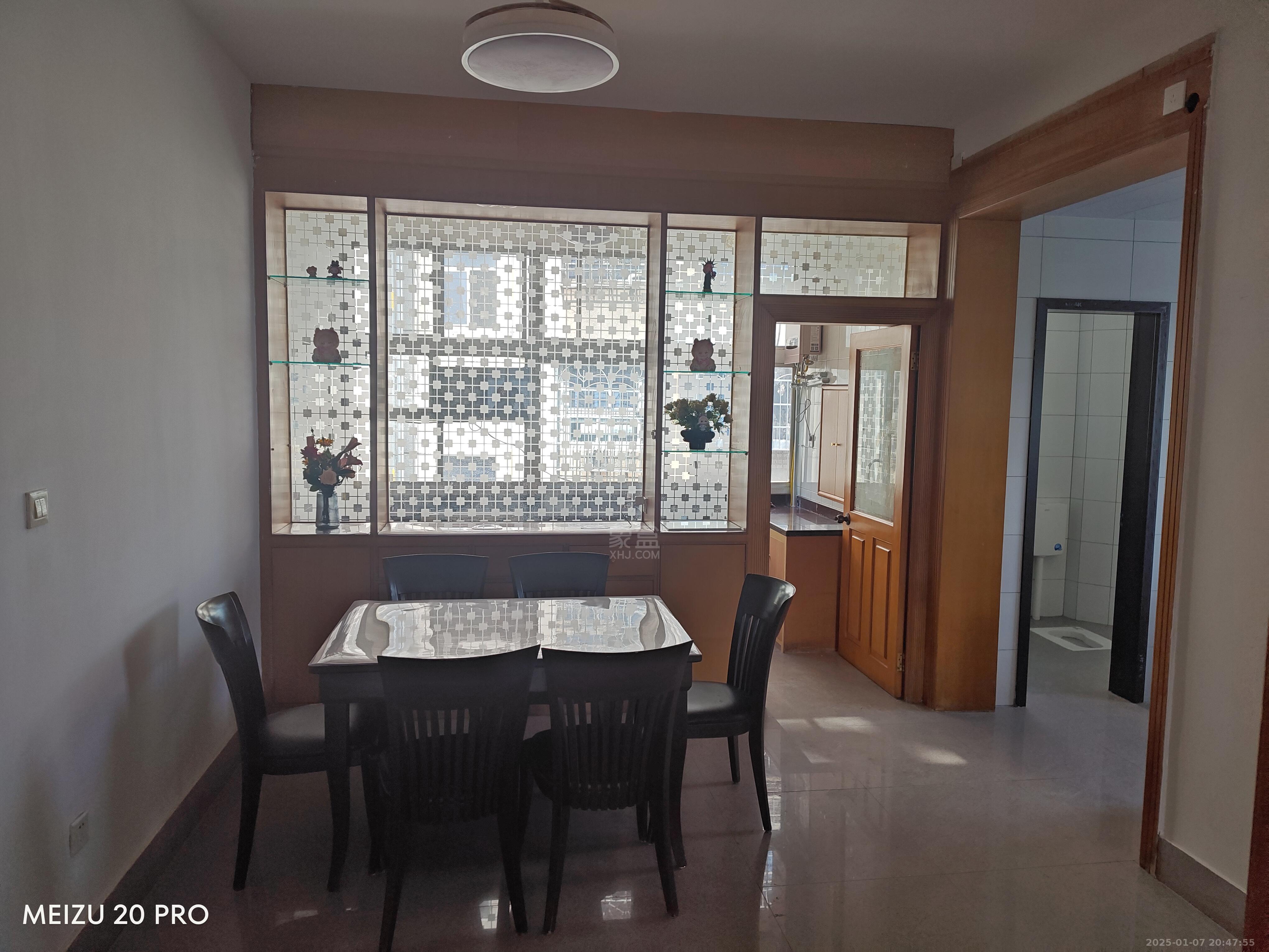 建设工程造价管理站泰山路26号 3室2厅2卫 1890.0元/月 建设工程造价管理站泰山路26号 3室2厅2卫 1890.0元/月室内图