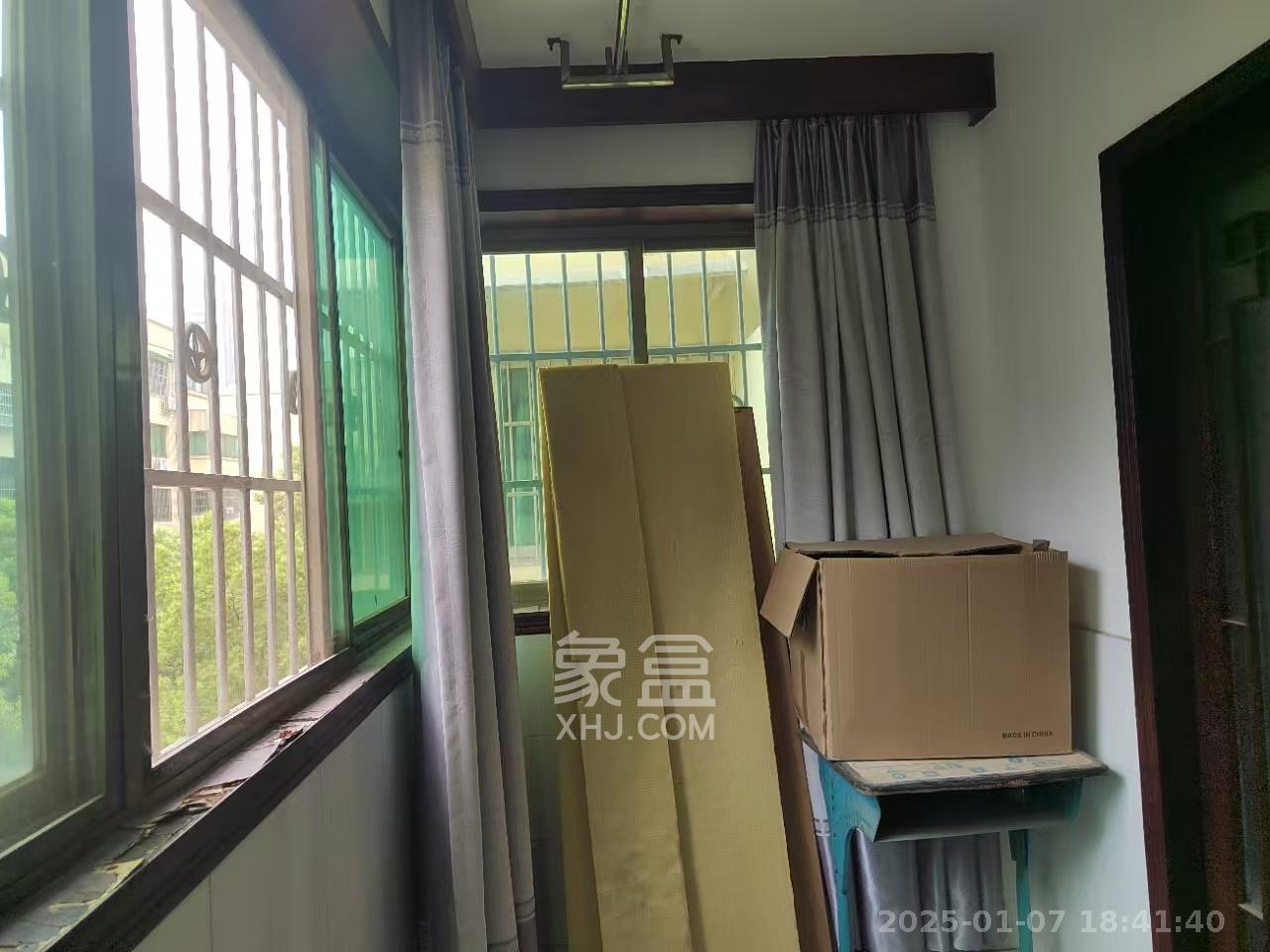 仁和家园 3室2厅1卫 1500.0元/月 仁和家园 3室2厅1卫 1500.0元/月室内图