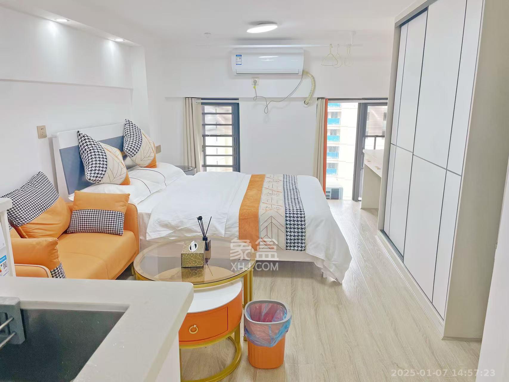 力高凤凰新天 1室1厅1卫 1600.0元/月 力高凤凰新天 1室1厅1卫 1600.0元/月室内图