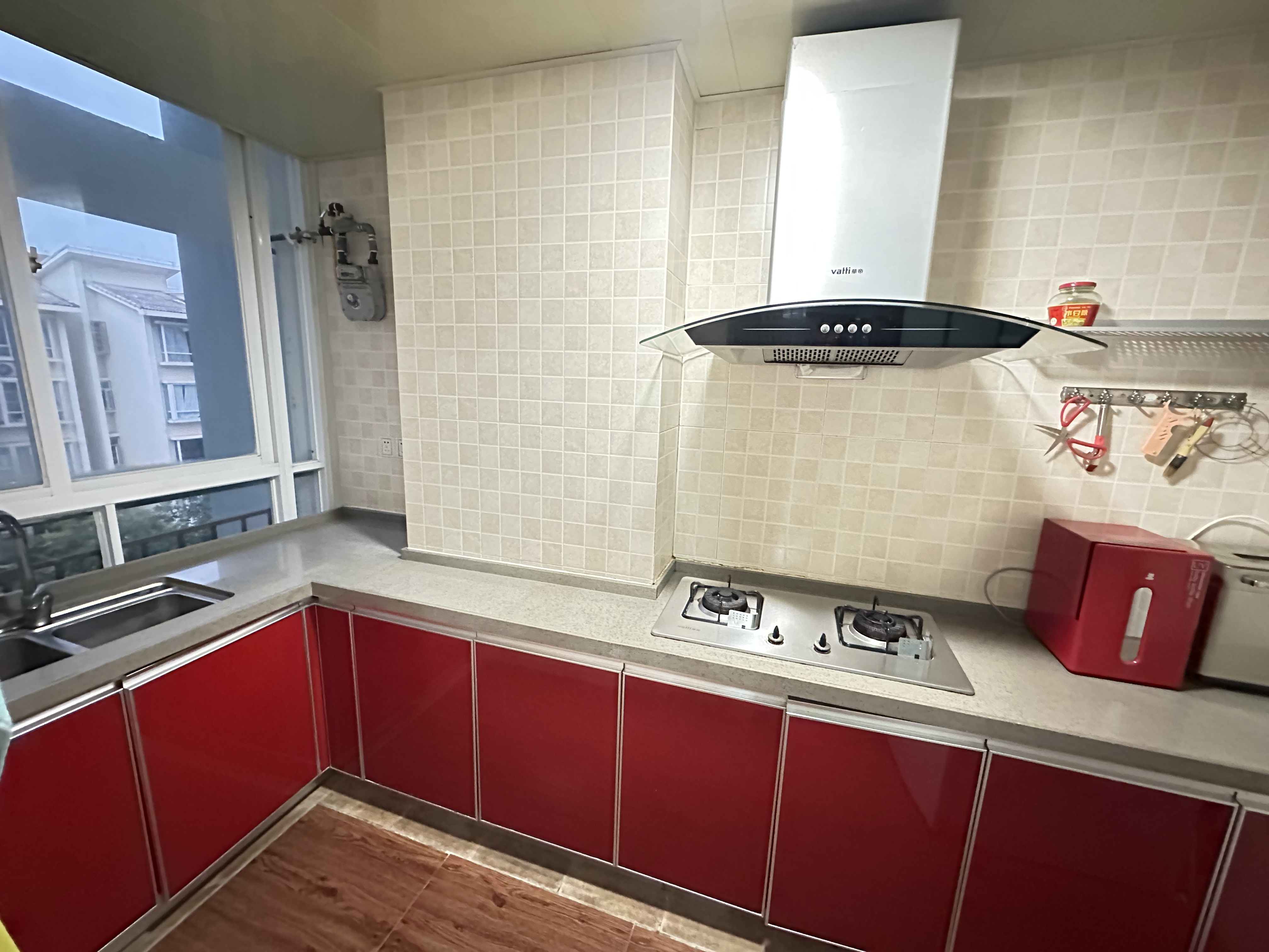 珍珠裕苑二期 1室2厅1卫 85.0万 珍珠裕苑二期 1室2厅1卫 85.0万室内图