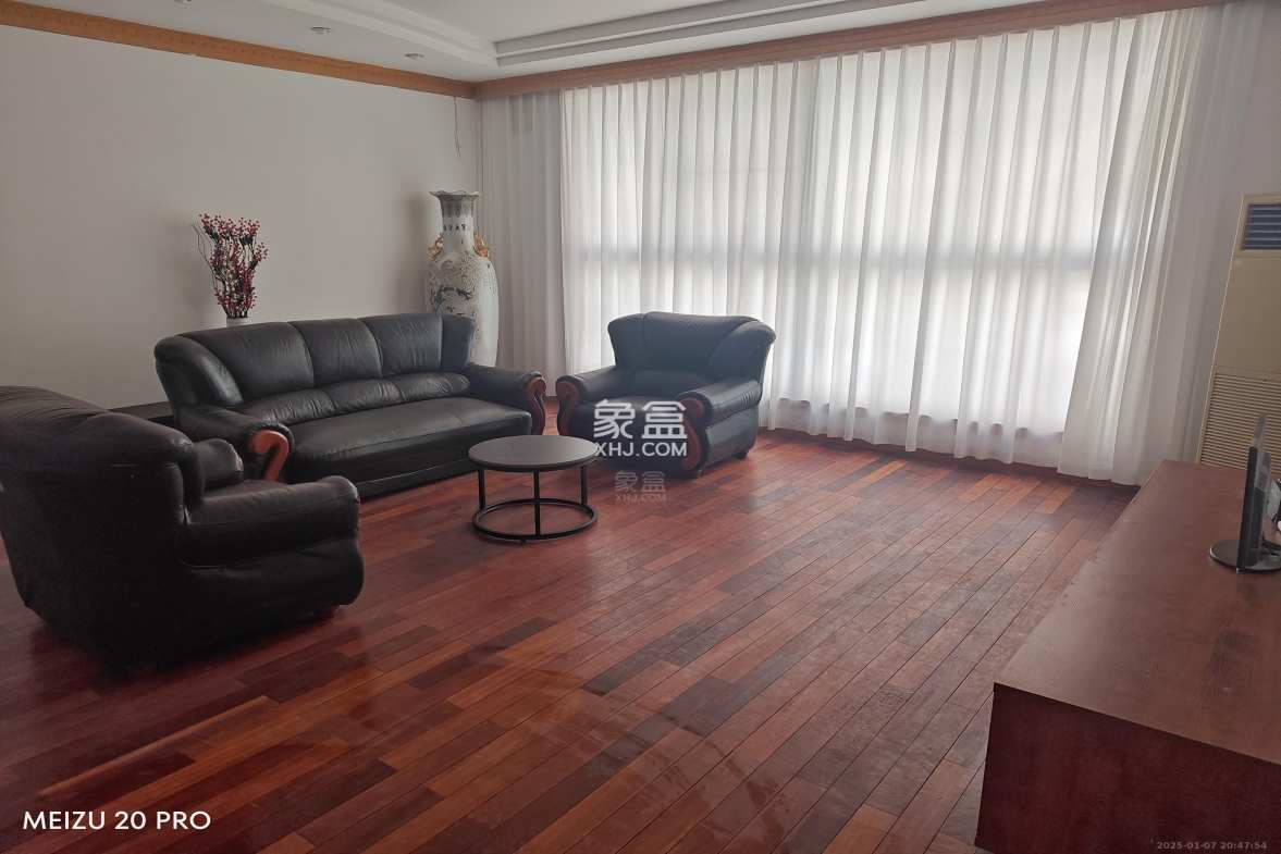 建设工程造价管理站泰山路26号 3室2厅2卫 1890.0元/月 建设工程造价管理站泰山路26号 3室2厅2卫 1890.0元/月室内图