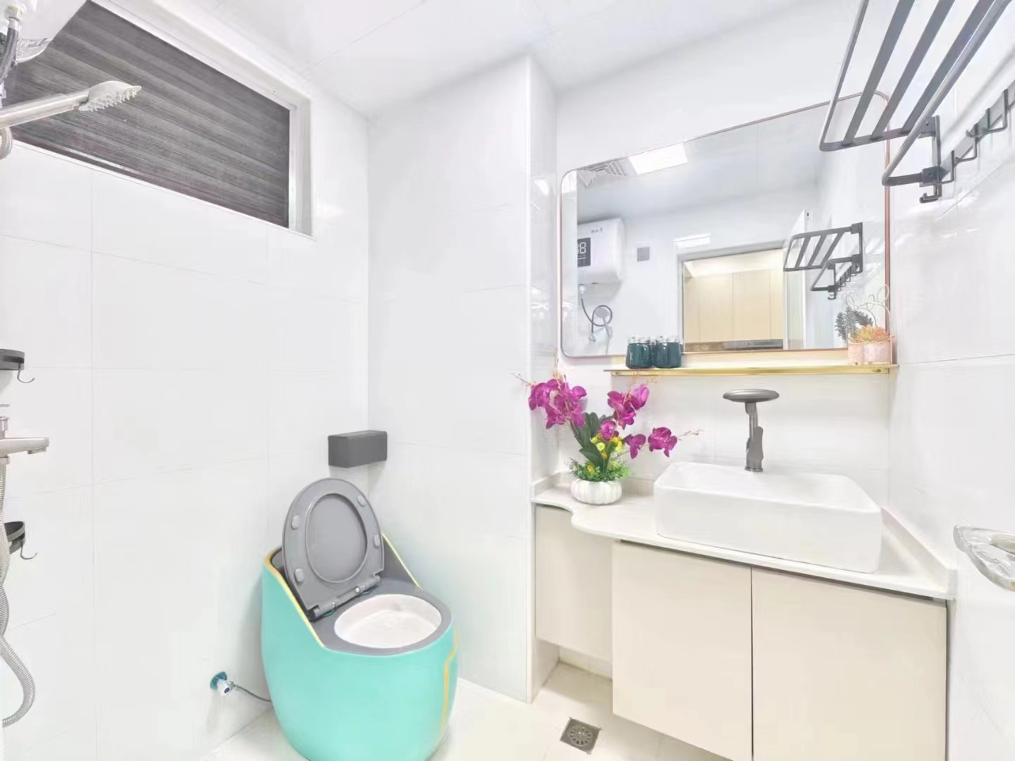 江畔人家 2室2厅1卫 95.0万 江畔人家 2室2厅1卫 95.0万室内图