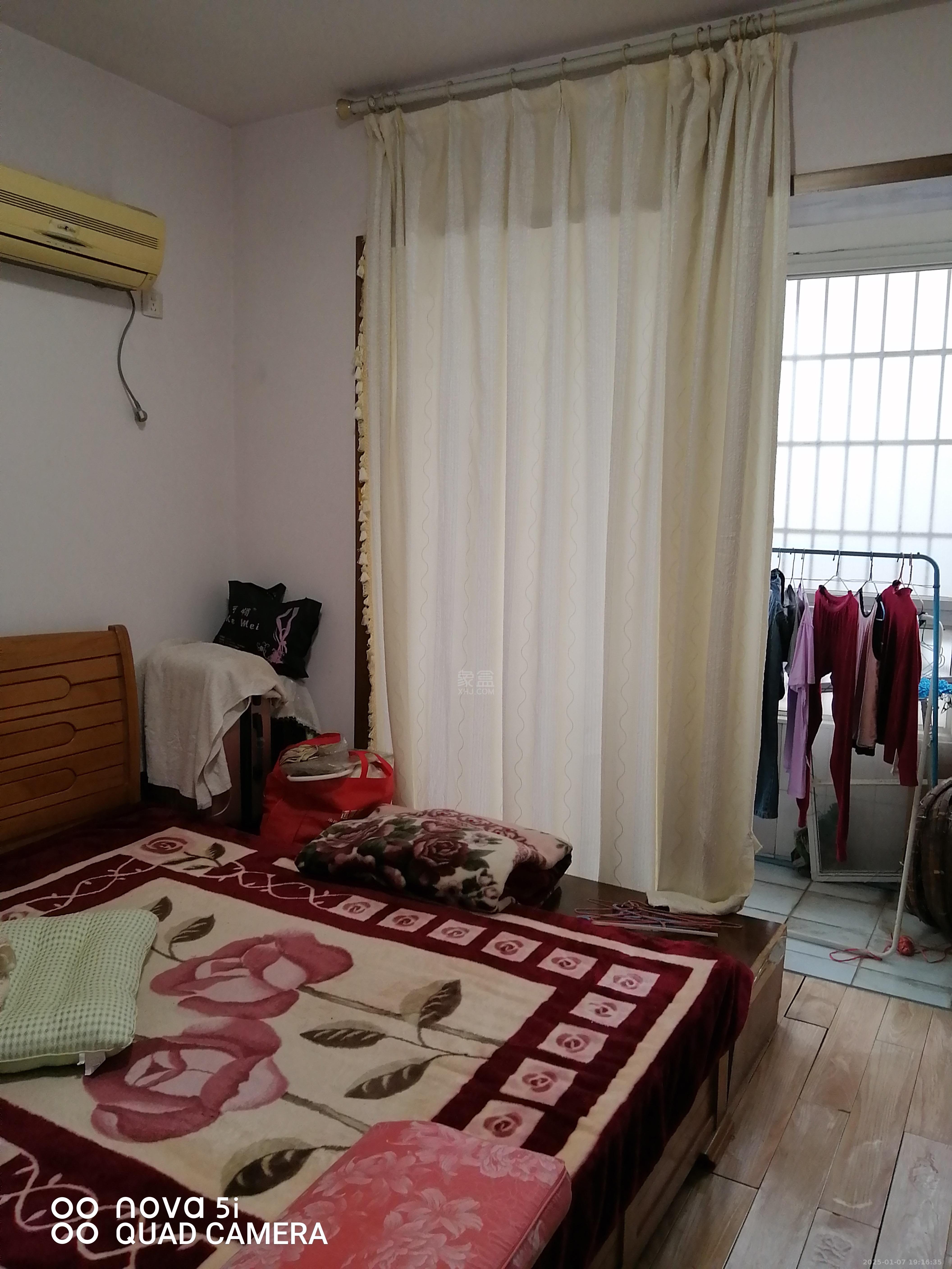 珠江丽园 1室0厅0卫 1500.0元/月 珠江丽园 1室0厅0卫 1500.0元/月室内图