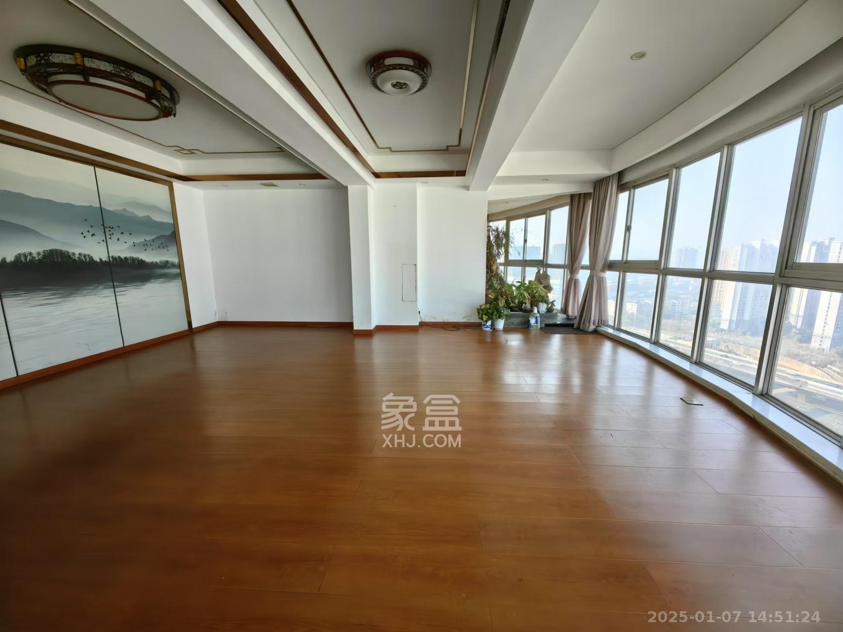 华雅花园 1室1厅1卫 15000.0元/月 华雅花园 1室1厅1卫 15000.0元/月室内图