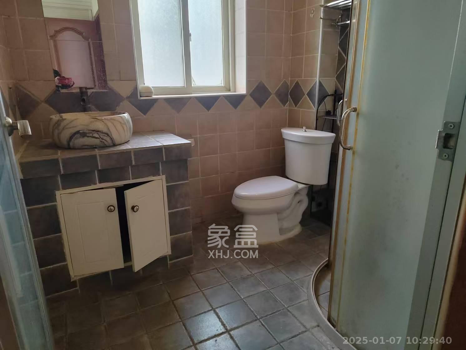 海利科院佳园 4室2厅2卫 3000.0元/月 海利科院佳园 4室2厅2卫 3000.0元/月室内图