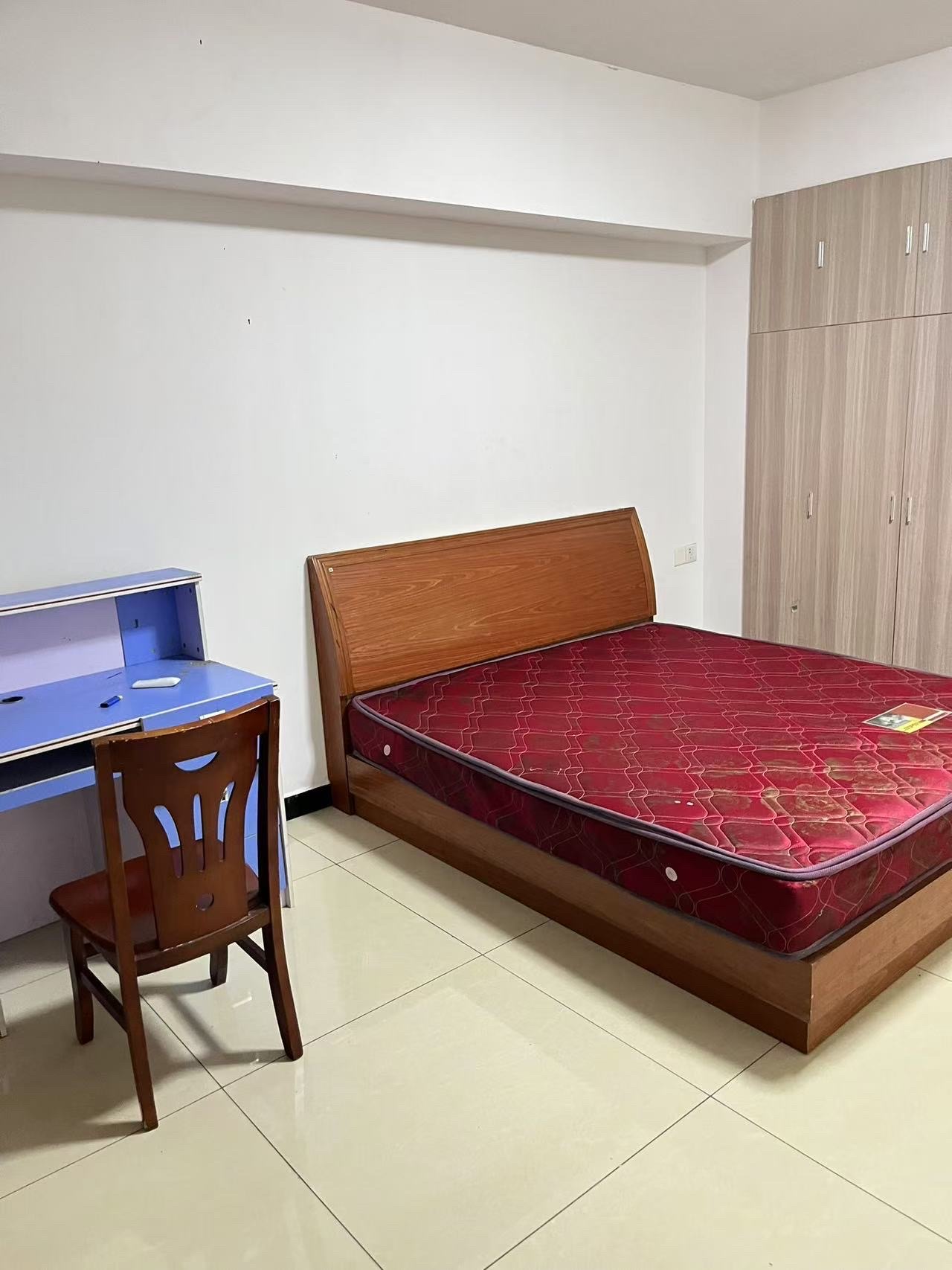 南垅社区(A区) 2室2厅2卫 800.0元/月 南垅社区(A区) 2室2厅2卫 800.0元/月室内图