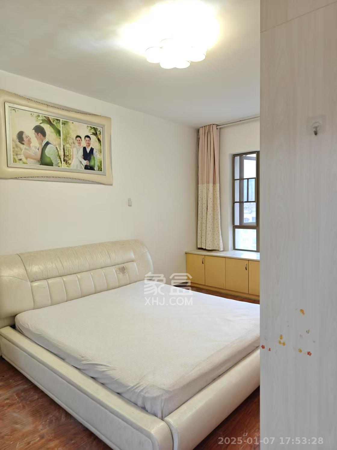 米兰春天 3室2厅2卫 2500.0元/月 米兰春天 3室2厅2卫 2500.0元/月室内图