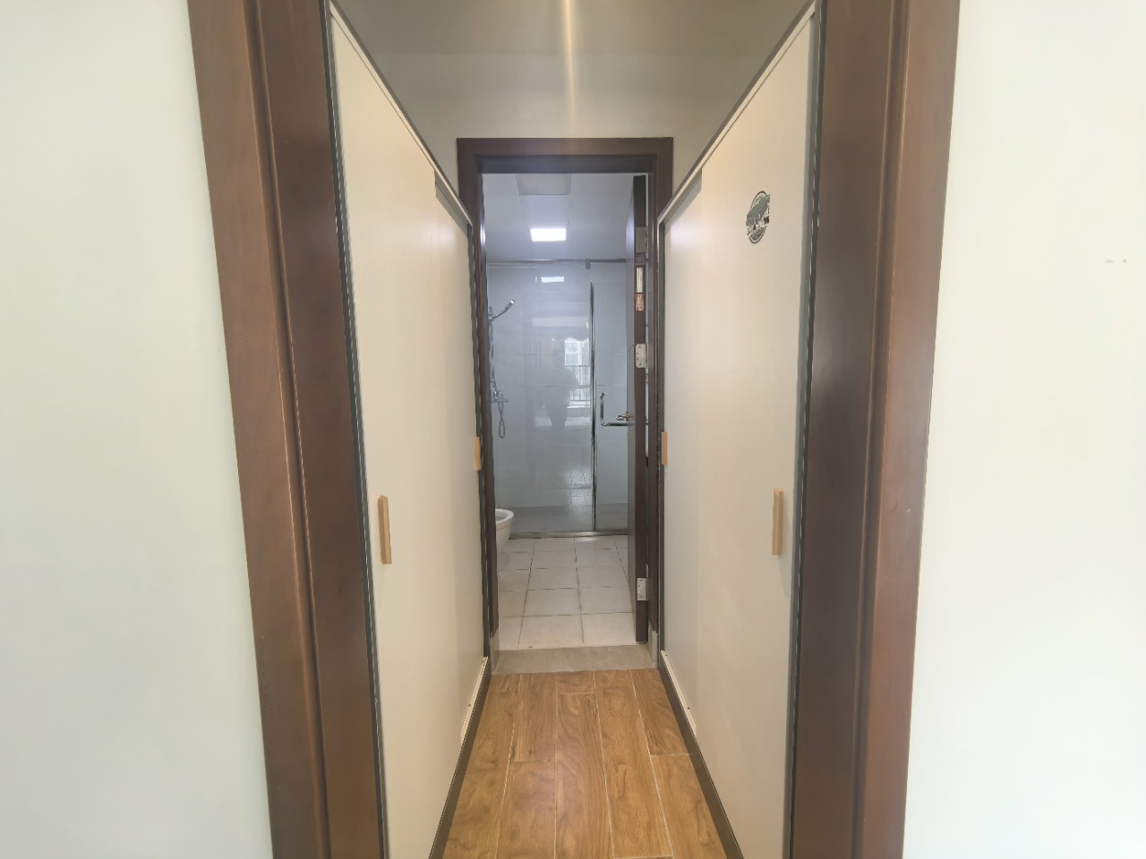 星华海岸城三期 3室2厅2卫 176.0万 星华海岸城三期 3室2厅2卫 176.0万室内图