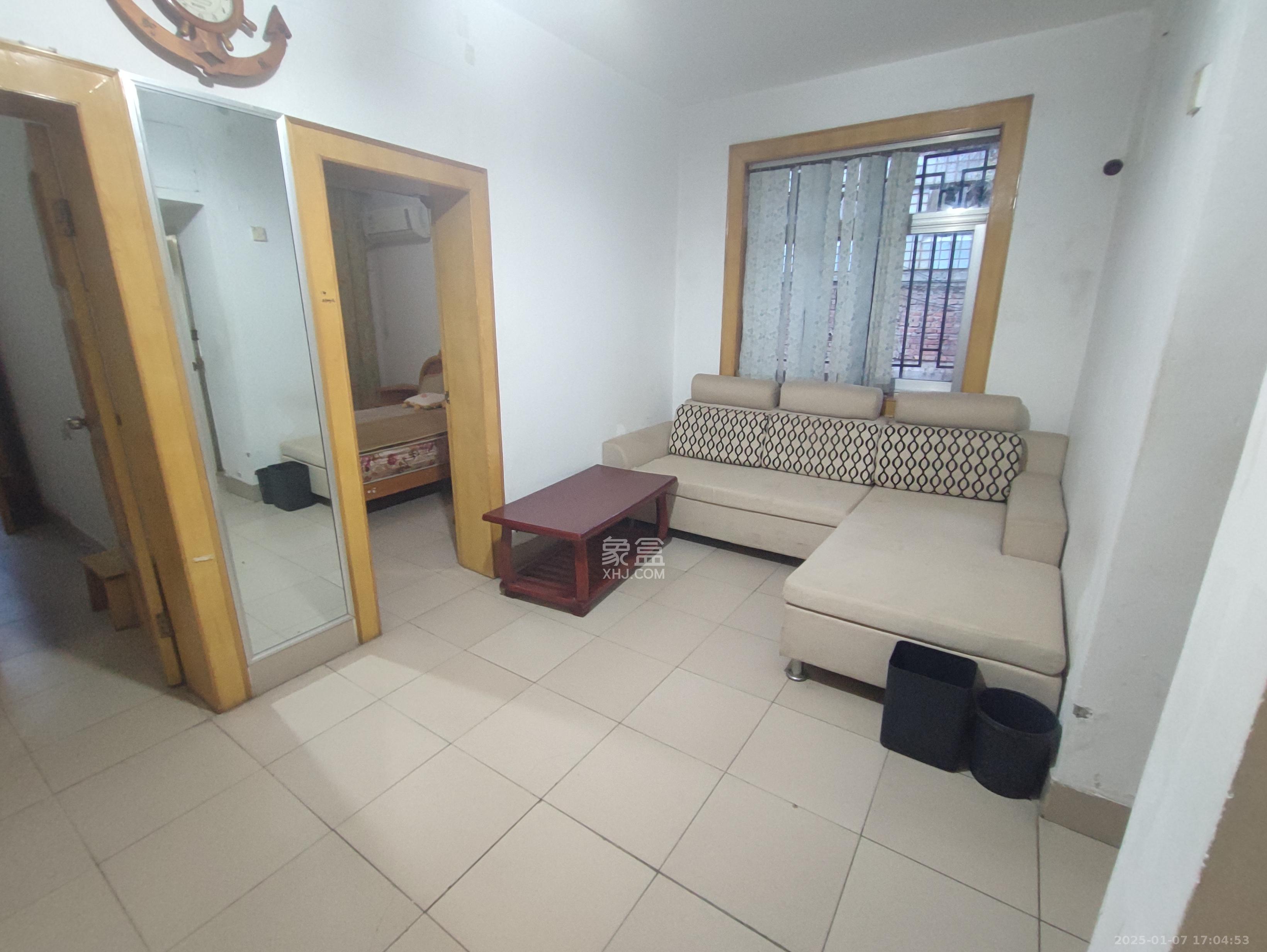 南沙井散盘 2室1厅1卫 1500.0元/月 南沙井散盘 2室1厅1卫 1500.0元/月室内图