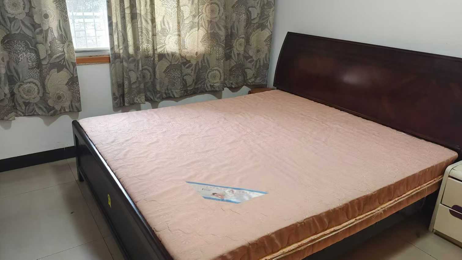 富桥市场 4室2厅2卫 1180.0元/月 富桥市场 4室2厅2卫 1180.0元/月室内图