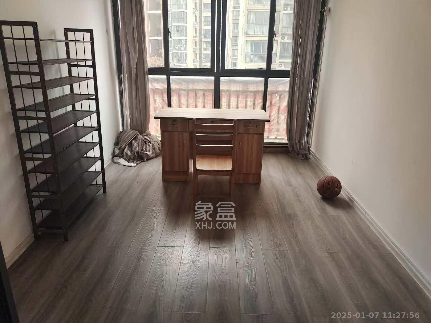 鑫远湘府逸园 4室2厅1卫 2500.0元/月 鑫远湘府逸园 4室2厅1卫 2500.0元/月室内图