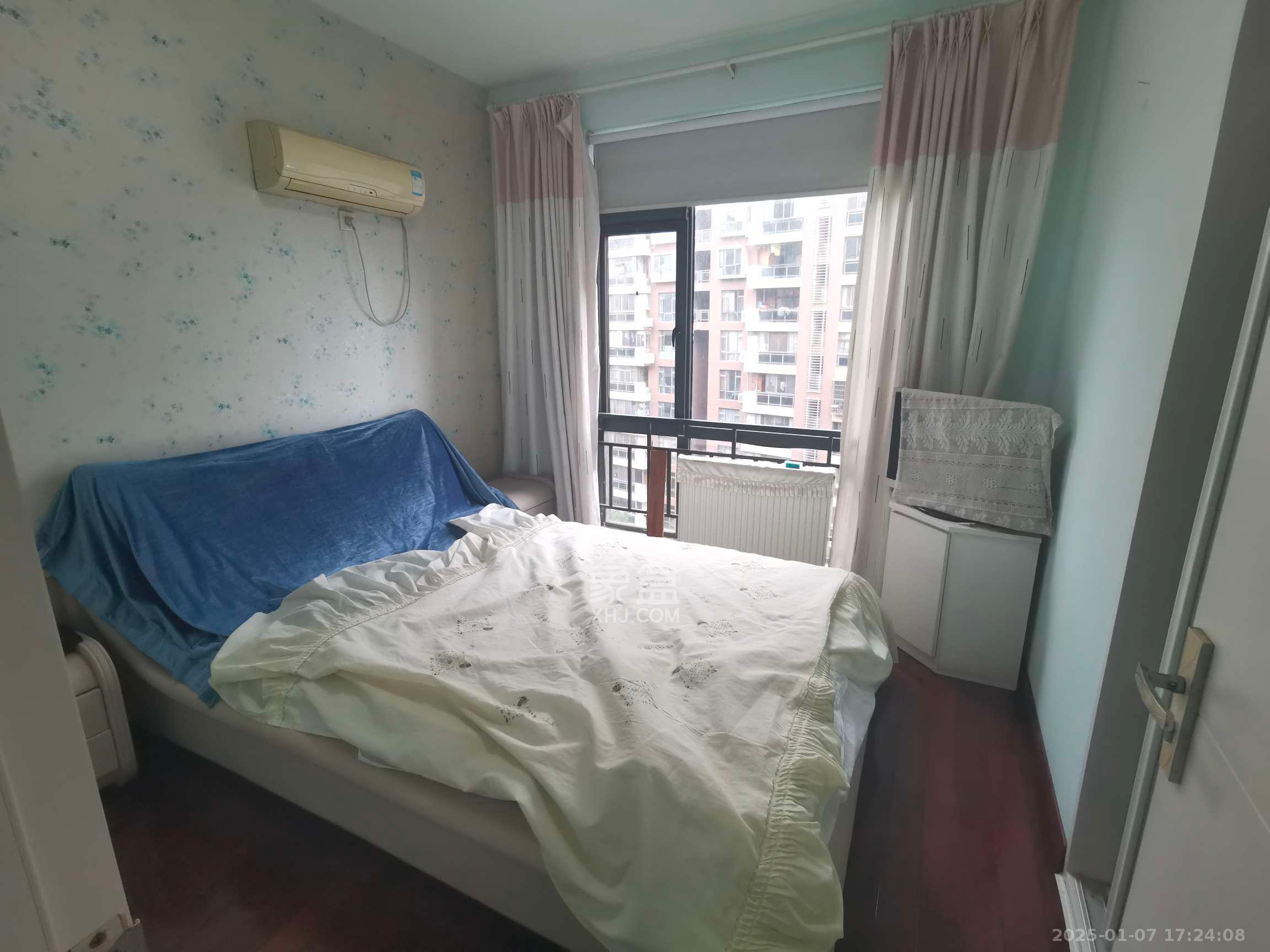 仁和香堤雅境 3室2厅2卫 3100.0元/月 仁和香堤雅境 3室2厅2卫 3100.0元/月室内图