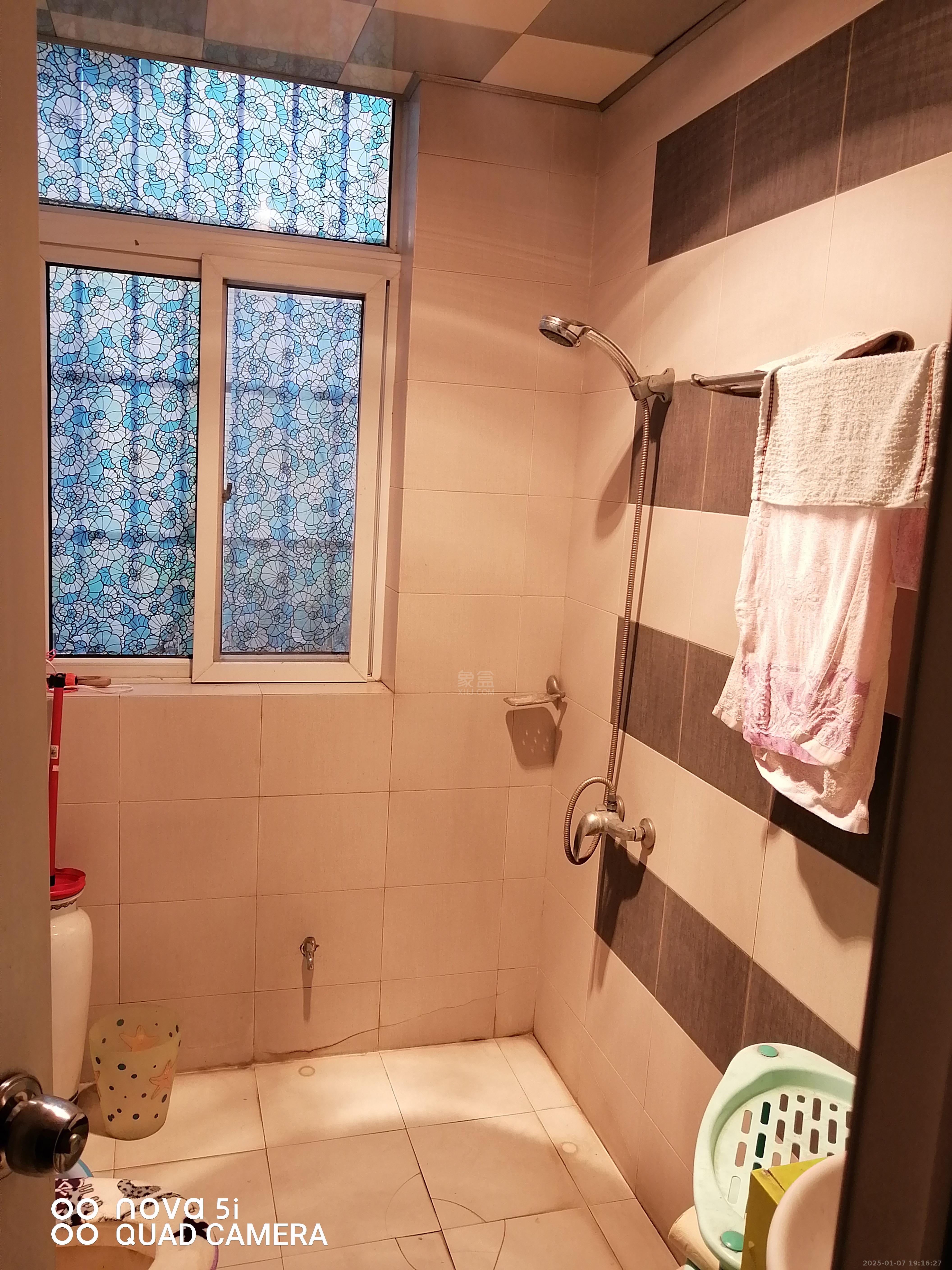 珠江丽园 1室0厅0卫 1500.0元/月 珠江丽园 1室0厅0卫 1500.0元/月室内图