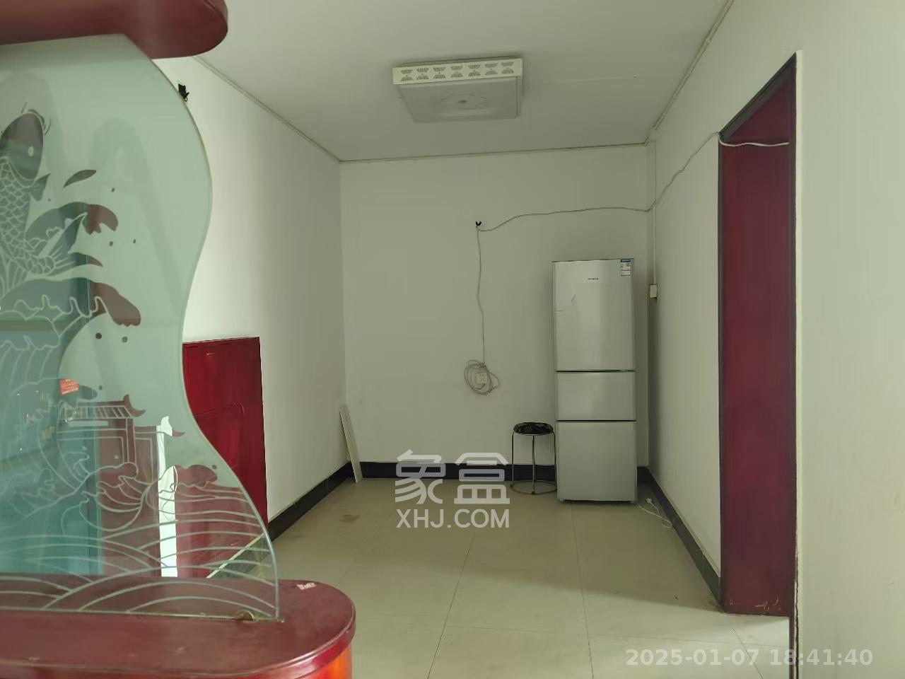 仁和家园 3室2厅1卫 1500.0元/月 仁和家园 3室2厅1卫 1500.0元/月室内图