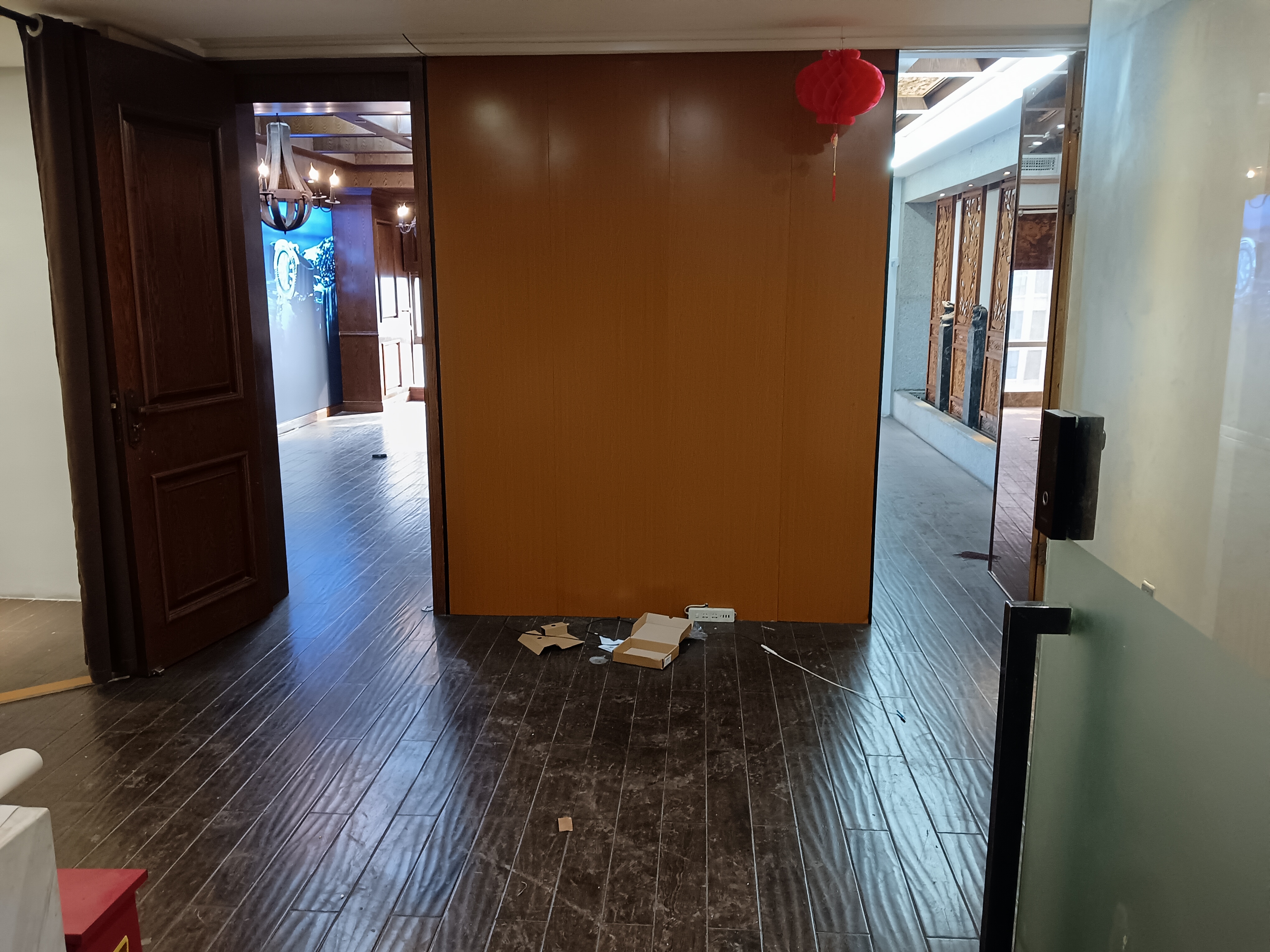 万豪城市花园 1室1厅0卫 89.8万 万豪城市花园 1室1厅0卫 89.8万客厅