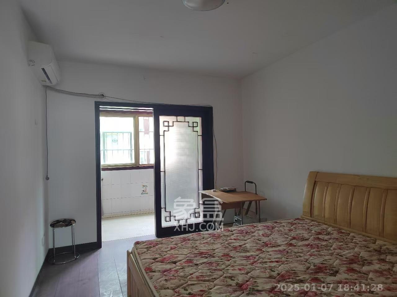 仁和家园 3室2厅1卫 1500.0元/月 仁和家园 3室2厅1卫 1500.0元/月室内图