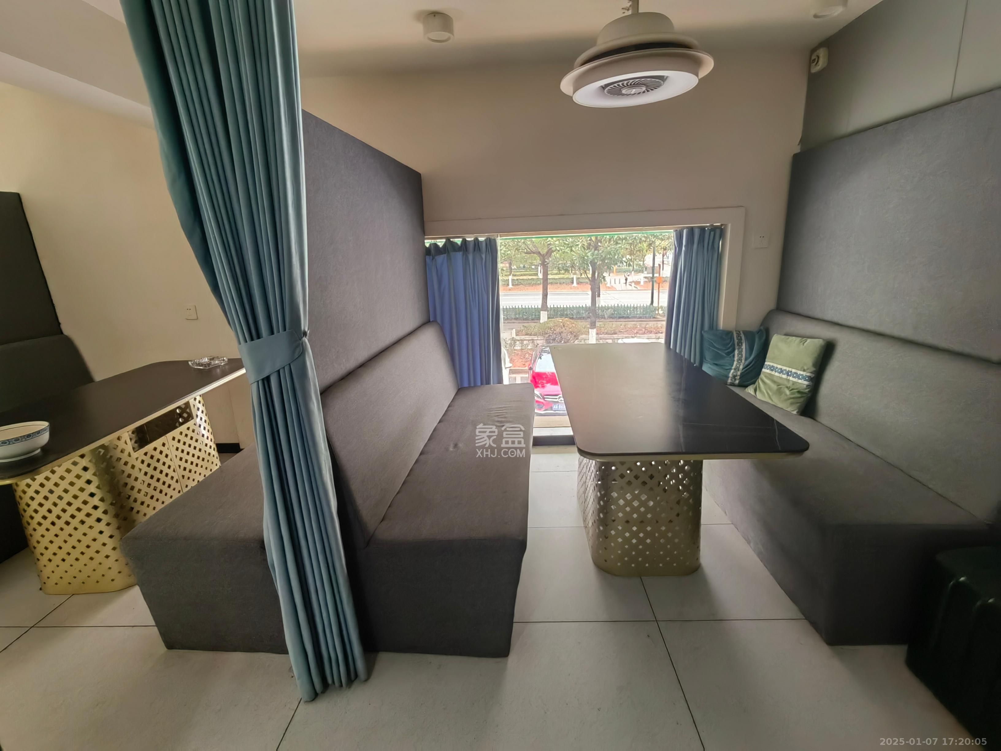 圆梦花园 14室3厅6卫 8300.0元/月 圆梦花园 14室3厅6卫 8300.0元/月室内图