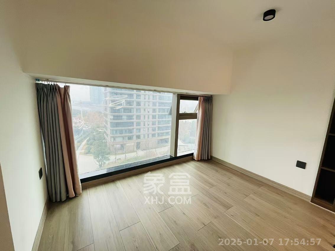 北辰府（北辰三角洲C1区）  2室1厅2卫   4300.00元/月室内图