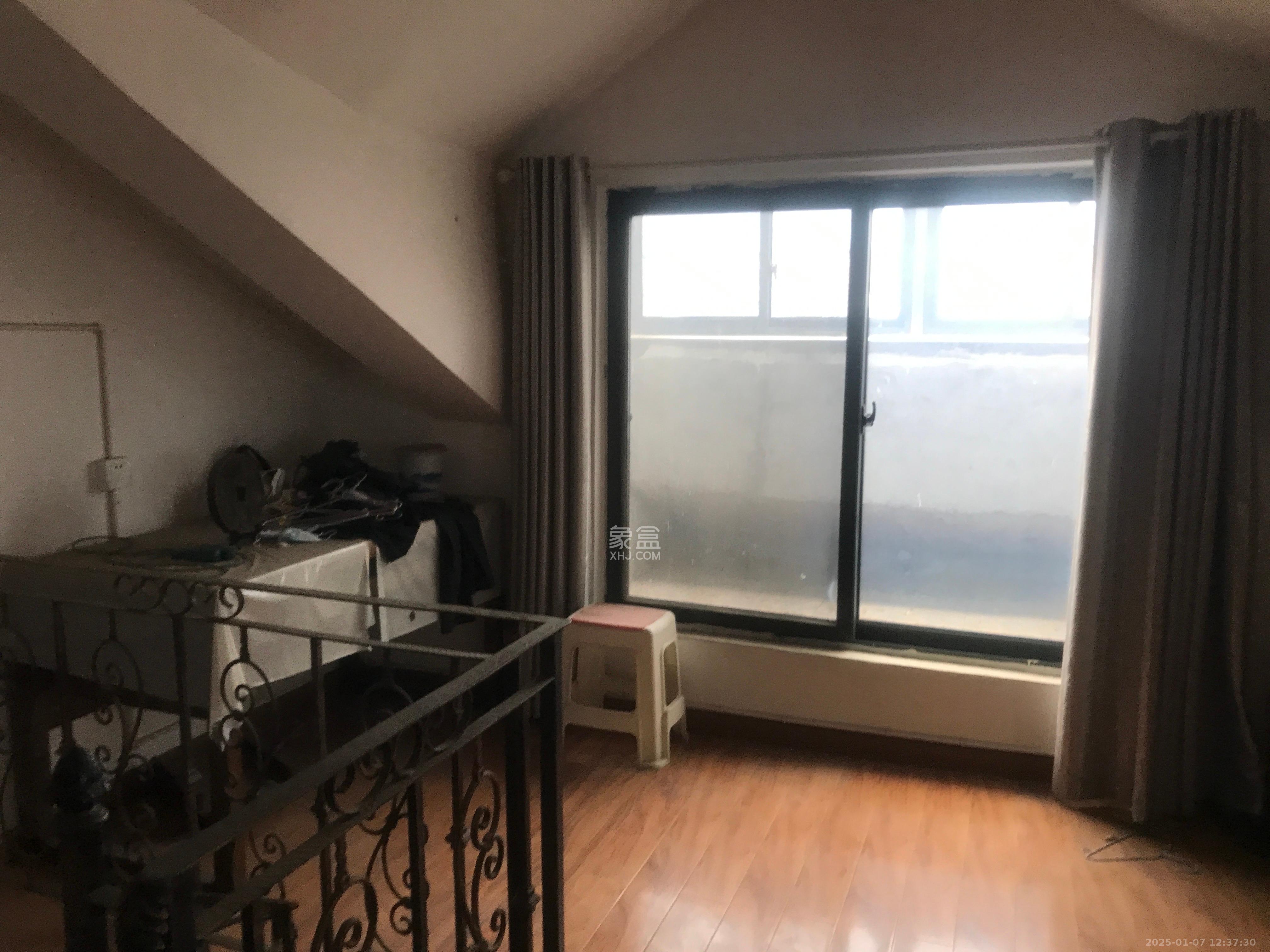 澳海澜庭 3室2厅1卫 1600.0元/月 澳海澜庭 3室2厅1卫 1600.0元/月室内图